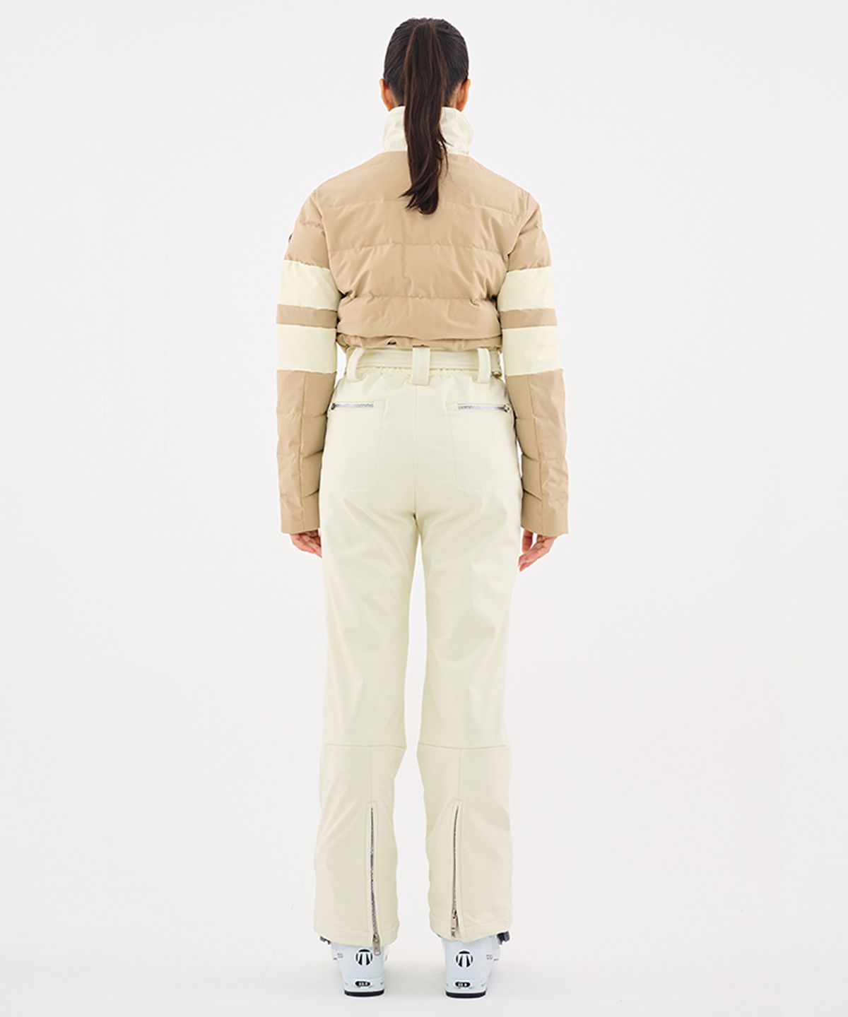 돌아우터웨어(DOLL OUTERWEAR) 2526 펄스 스키 점프슈트 BEIGE