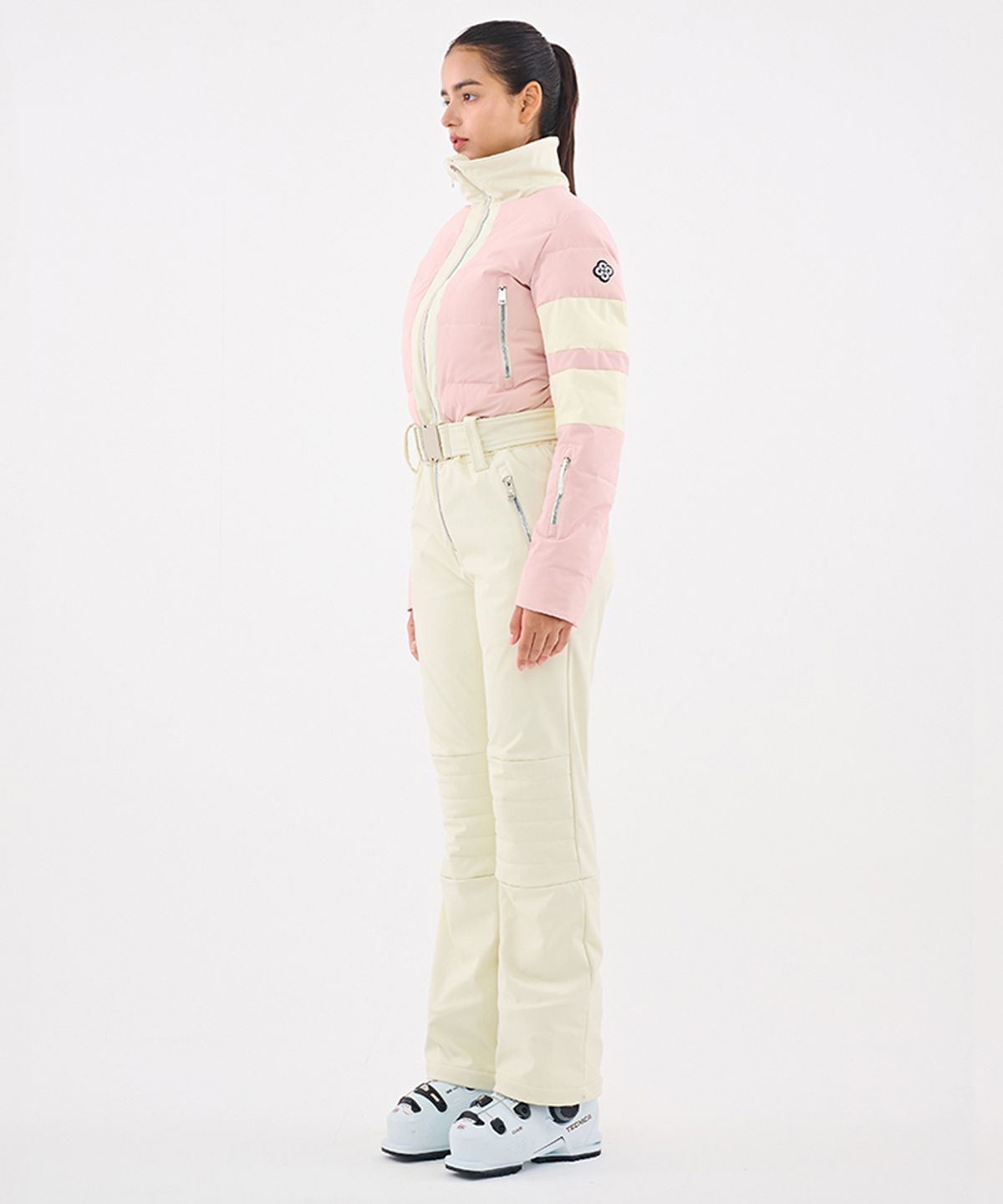 돌아우터웨어(DOLL OUTERWEAR) 2526 펄스 스키 점프슈트 PINK