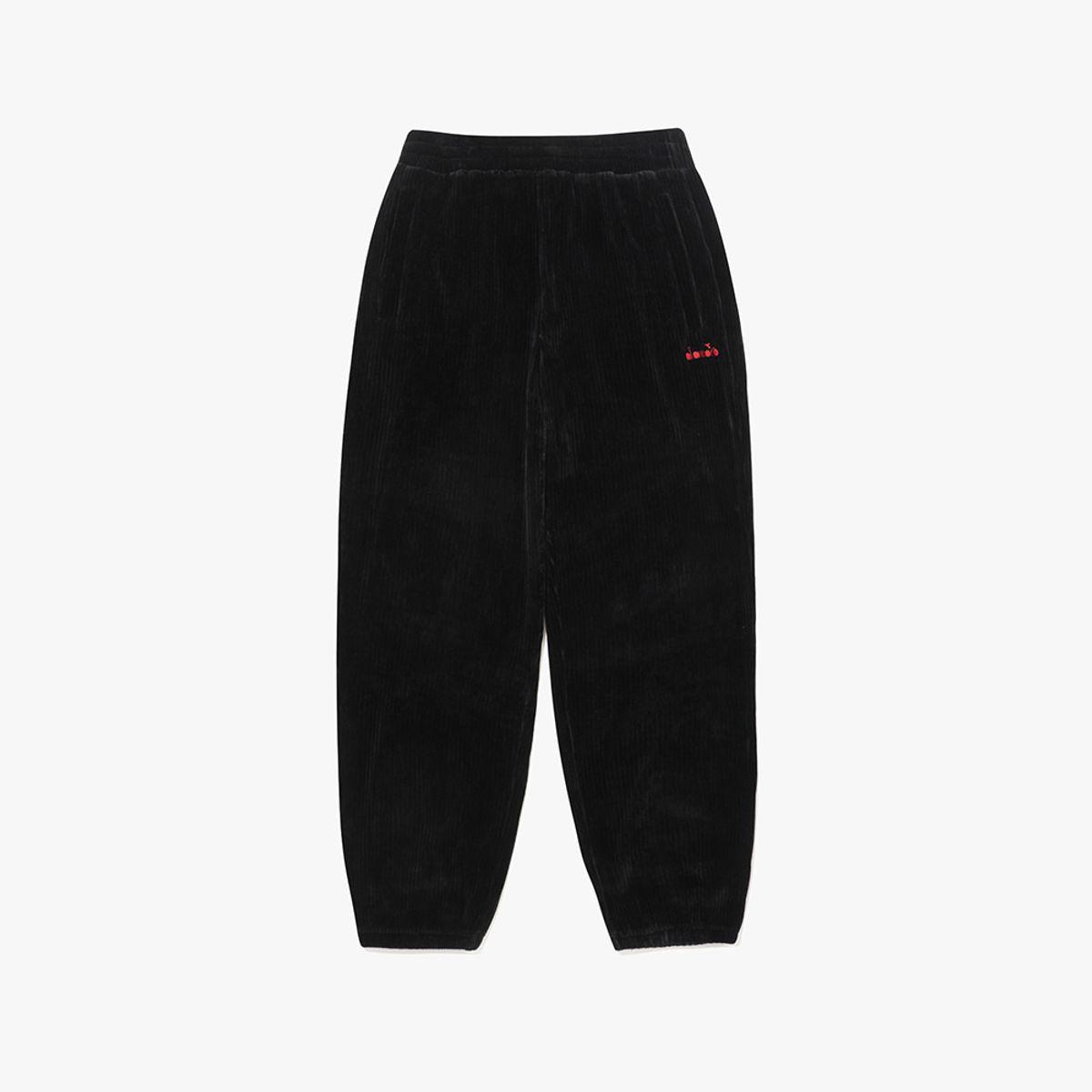 디아도라(diadora) 몬텔로 코듀로이 조거 팬츠 BLACK