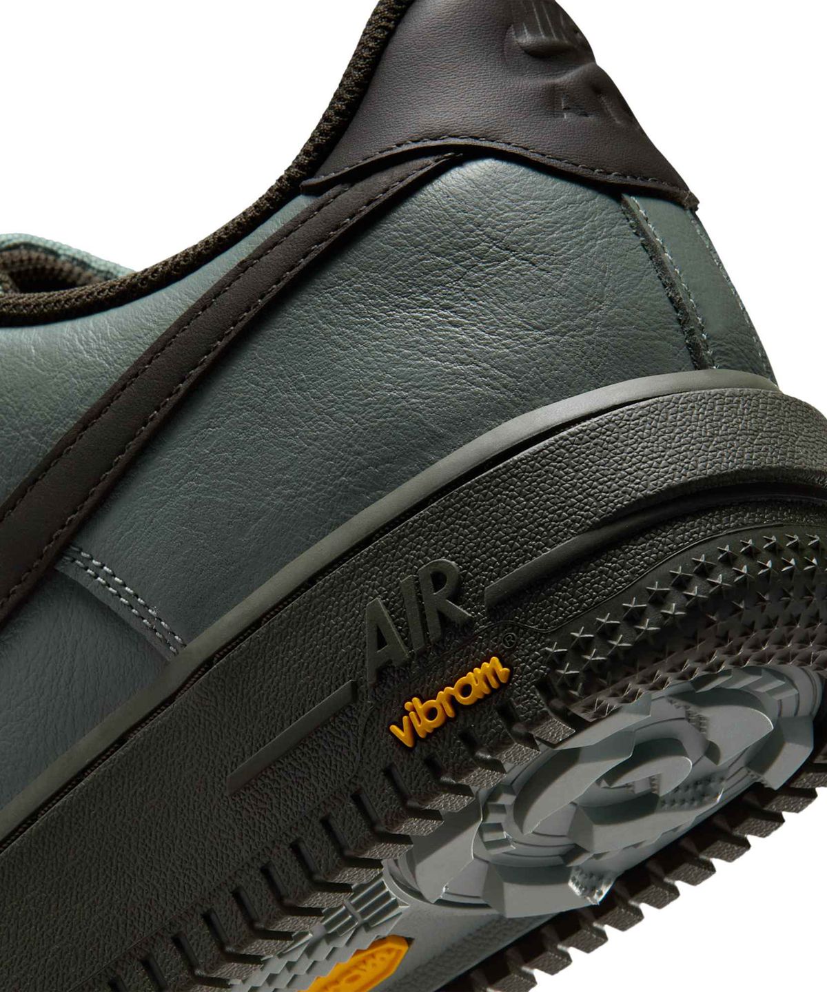 나이키(NIKE) 에어 포스 1 GTX Vibram M - 클레이 그린:스피드 옐로우:세쿼이아 / HV5953-300
