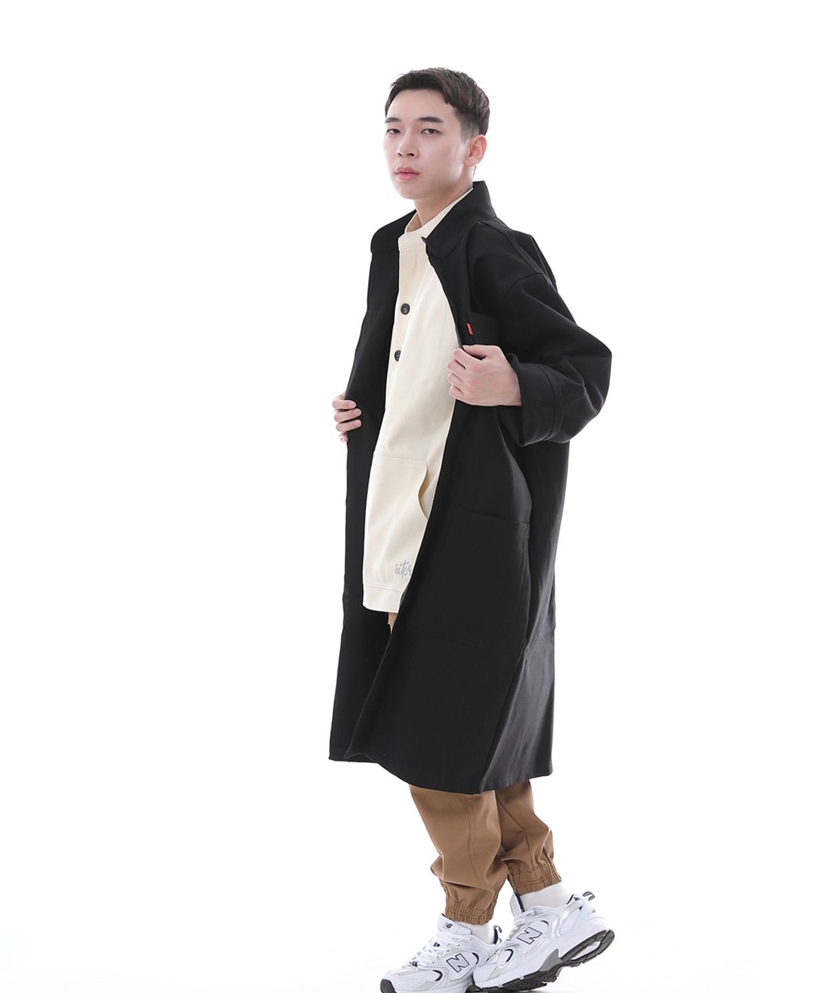 세인트크루(SAINTCREW) 퍼티그 롤업 롱 트렌치 버튼코트 FBL-700 블랙