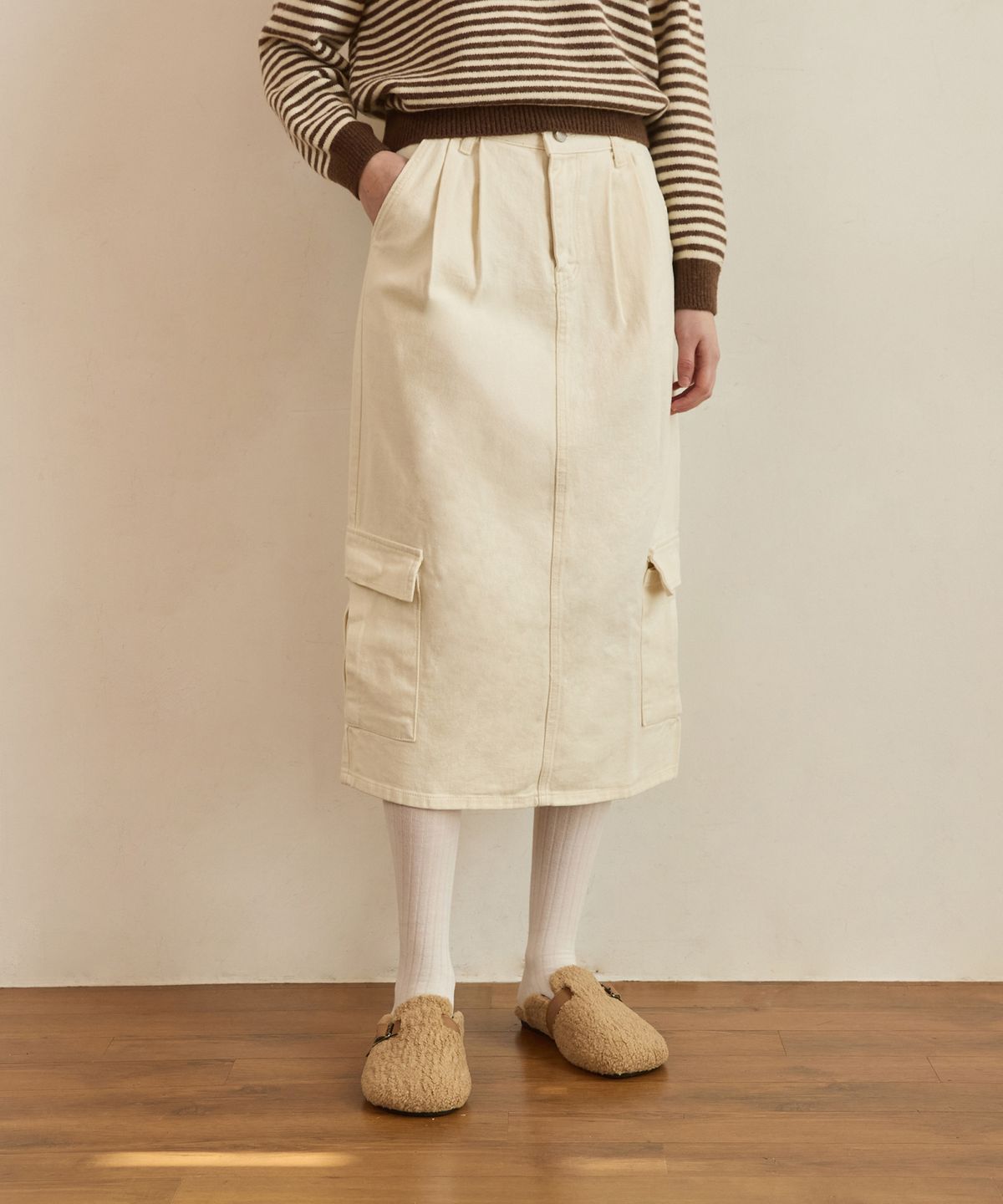 어다울(ADAUL) Lata cargo pocket H line skirt - ivory