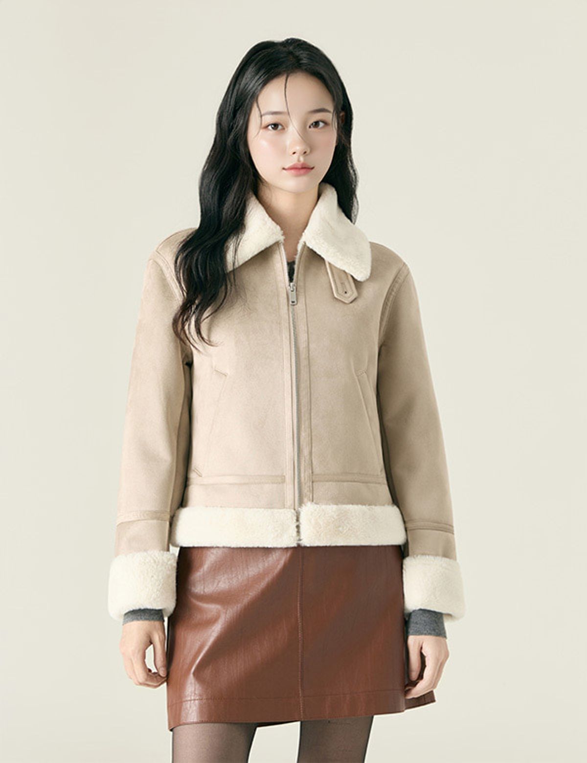 로엠(ROEM) 카라 집업 무스탕_RMJLF4VR11
