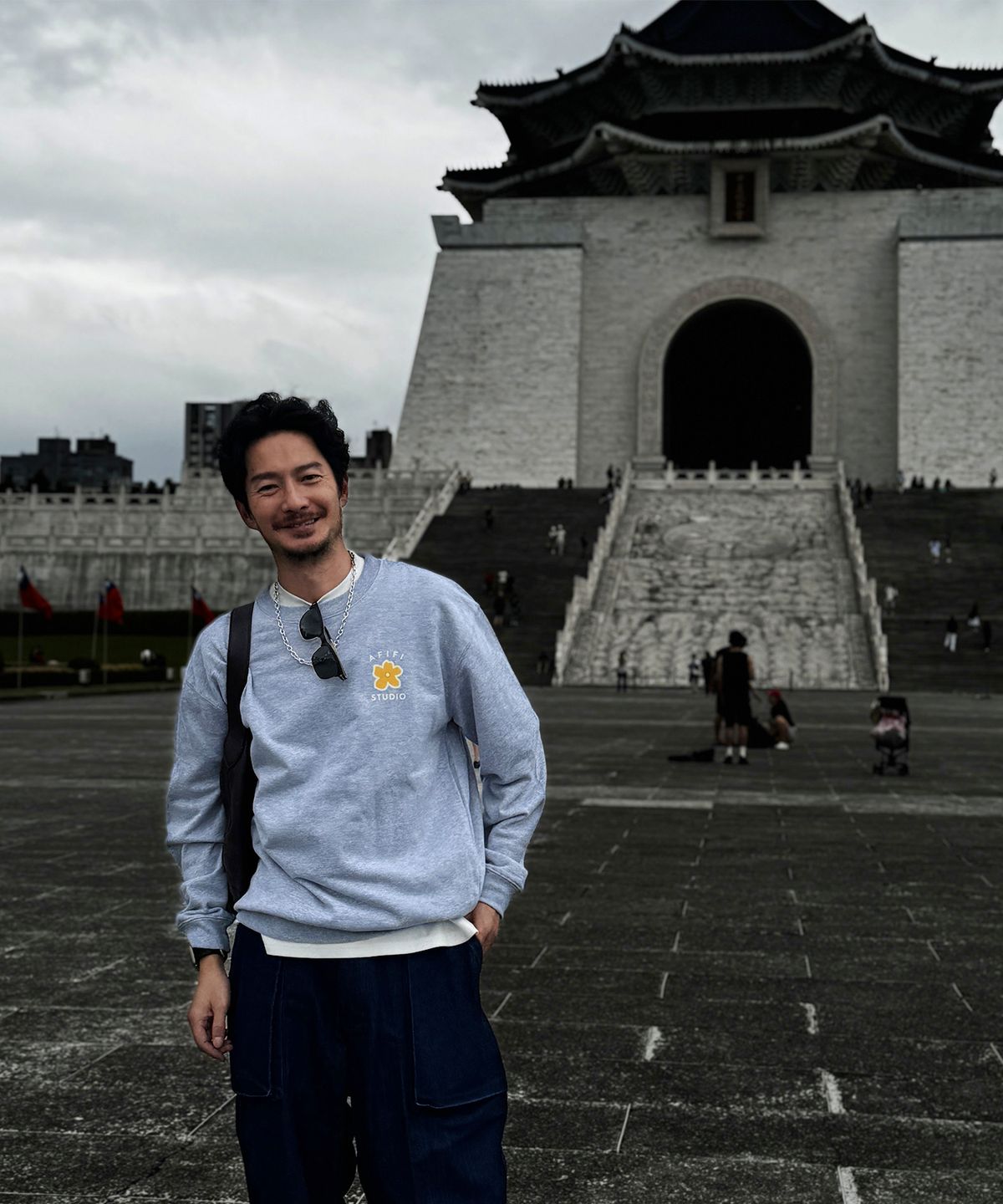 아피피(AFIFI) A.S.F SWEATSHIRT yellow