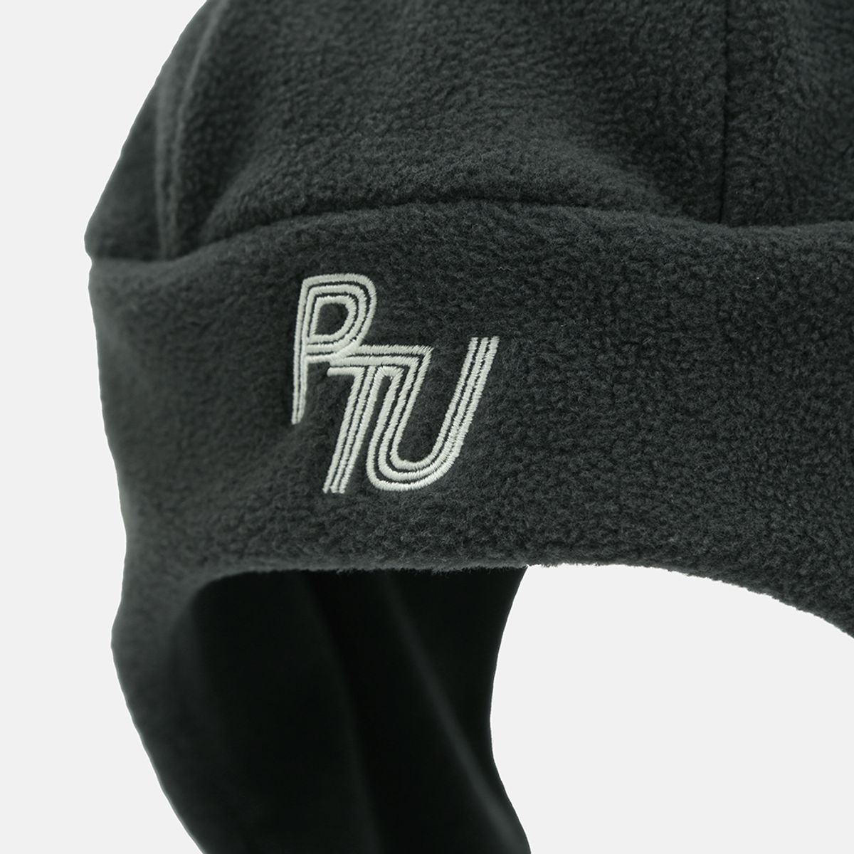 엠피티유(MPTU) [AW25] ACADEMY FLEECE EARFLAP BEANIE / CHARCOAL