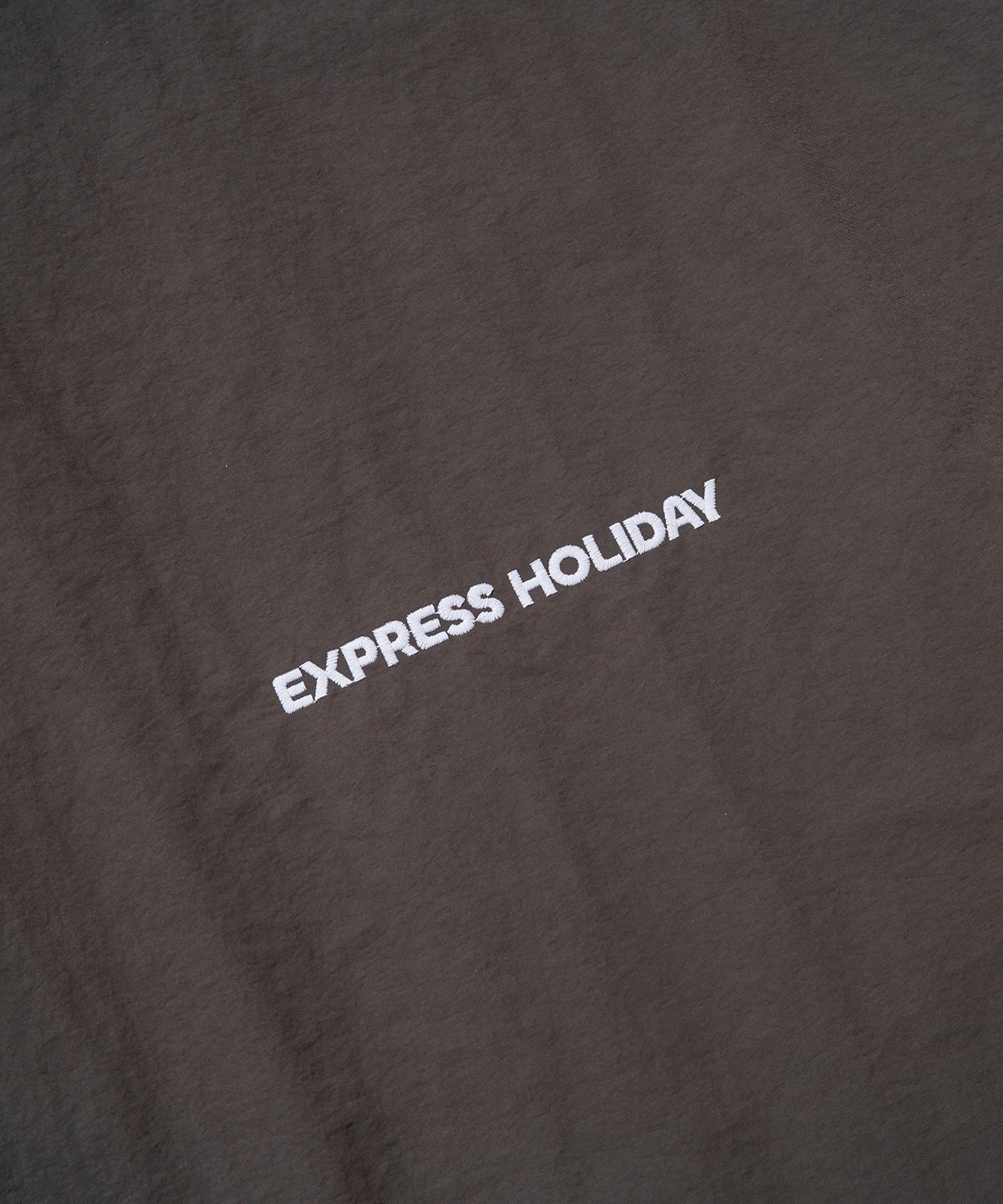 익스프레스홀리데이(EXPRESSHOLIDAY) 에센셜 나일론 풀오버_차콜
