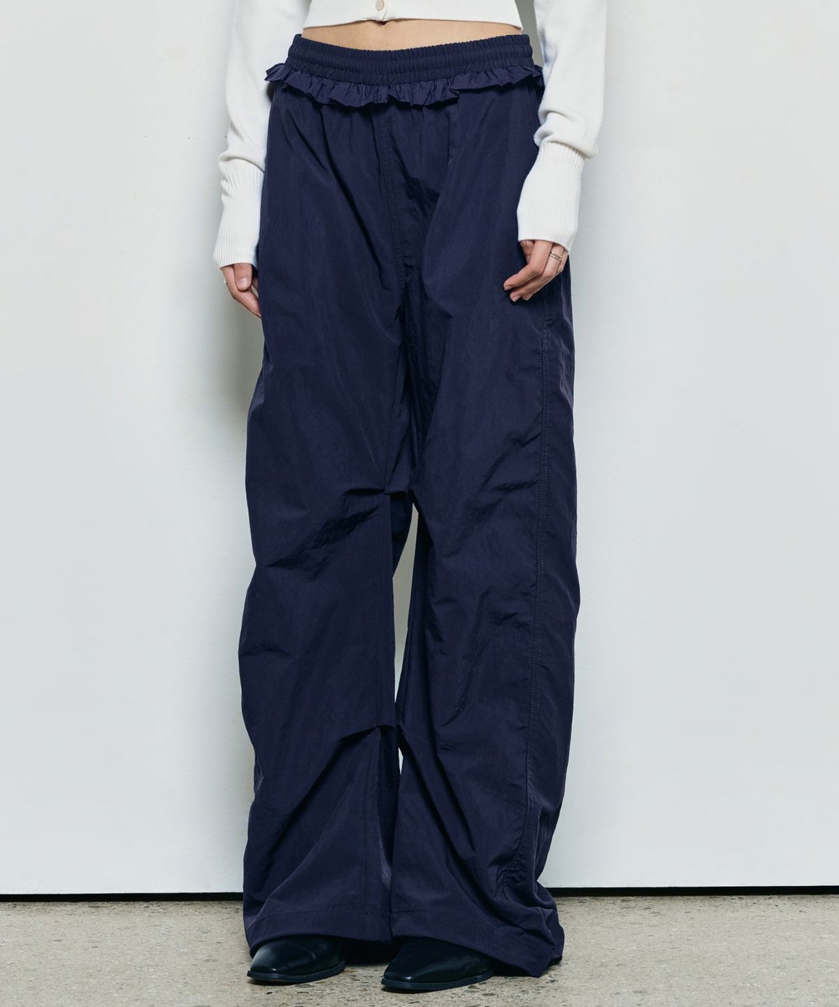 닉앤니콜(NICK&NICOLE) RUFFLE LACE PARACHUTE PANTS_NAVY