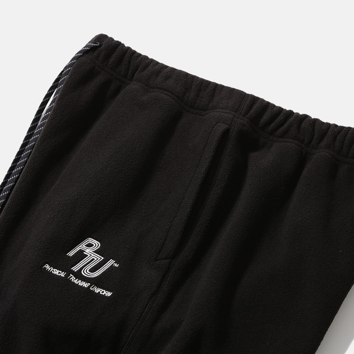 엠피티유(MPTU) [AW25] ACADEMY FLEECE PANTS / BLACK