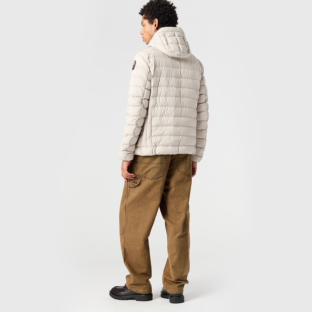 파라점퍼스(PARA JUMPERS) 남성 초경량 다운 재킷 라스트 미닛-Mastic (25WMPMPUSL02PJ0772)