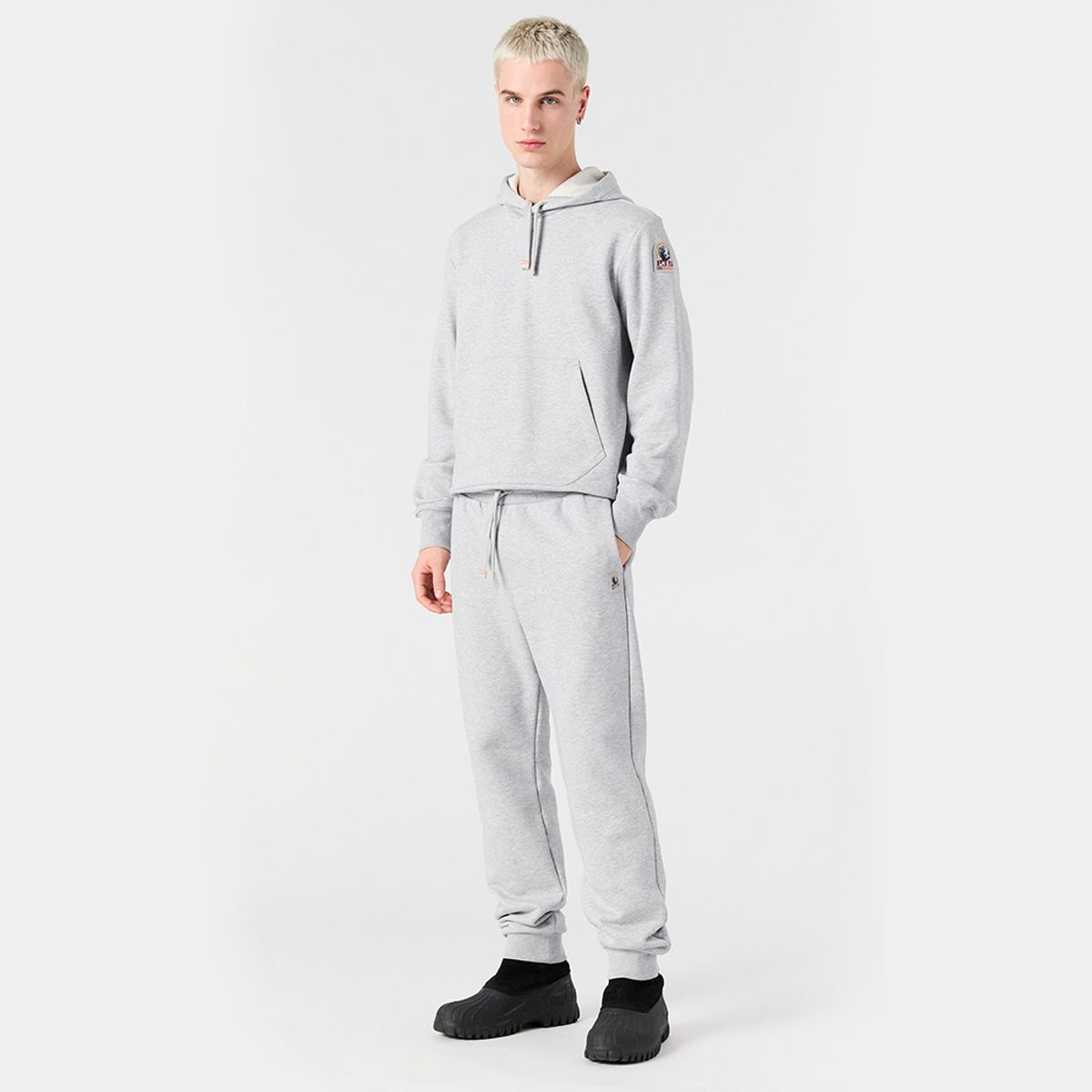 파라점퍼스(PARA JUMPERS) 남성 조거팬츠 마칼루-Ash Grey Melange (25WMPMPAEY23PJ0608)