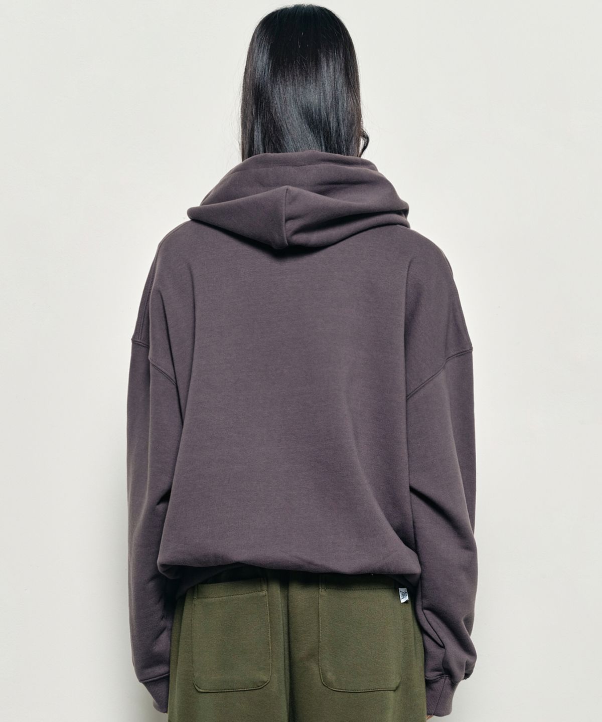 닉앤니콜(NICK&NICOLE) BUTTERFLY SIGNATURE HOODIE_CHARCOAL CREAM