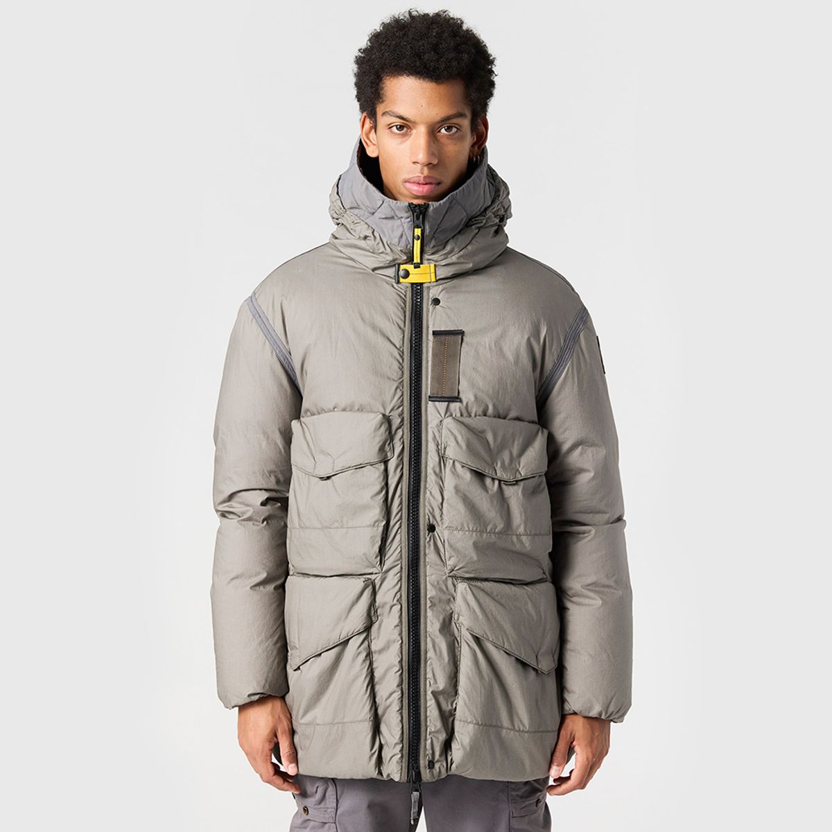 파라점퍼스(PARA JUMPERS) 남성 후드 패딩 재킷 알베스톤-Olive Grey/Pewter (25WMPMJKNA02PJB035)