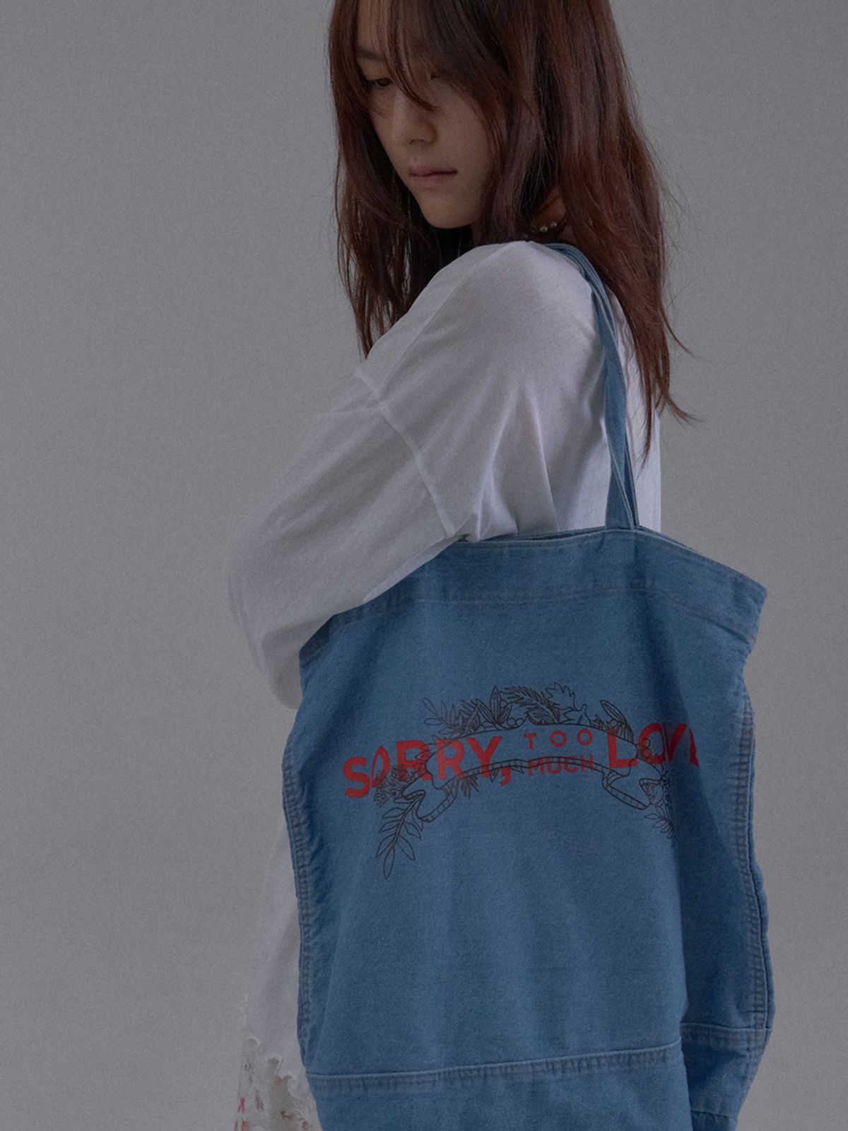 쏘리, 투 머치 러브(SORRY, TOO MUCH LOVE) Archive Soluv Denim Tote_Blue