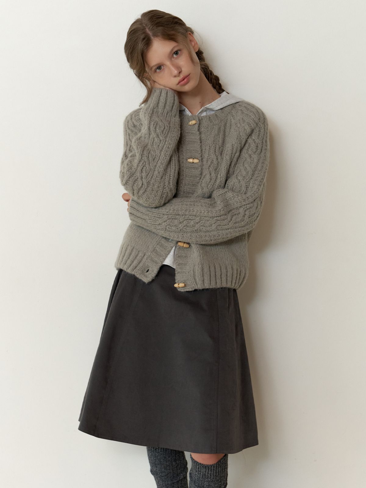 더미튼(THEMITTEN) Duffle cable cardigan (gray)