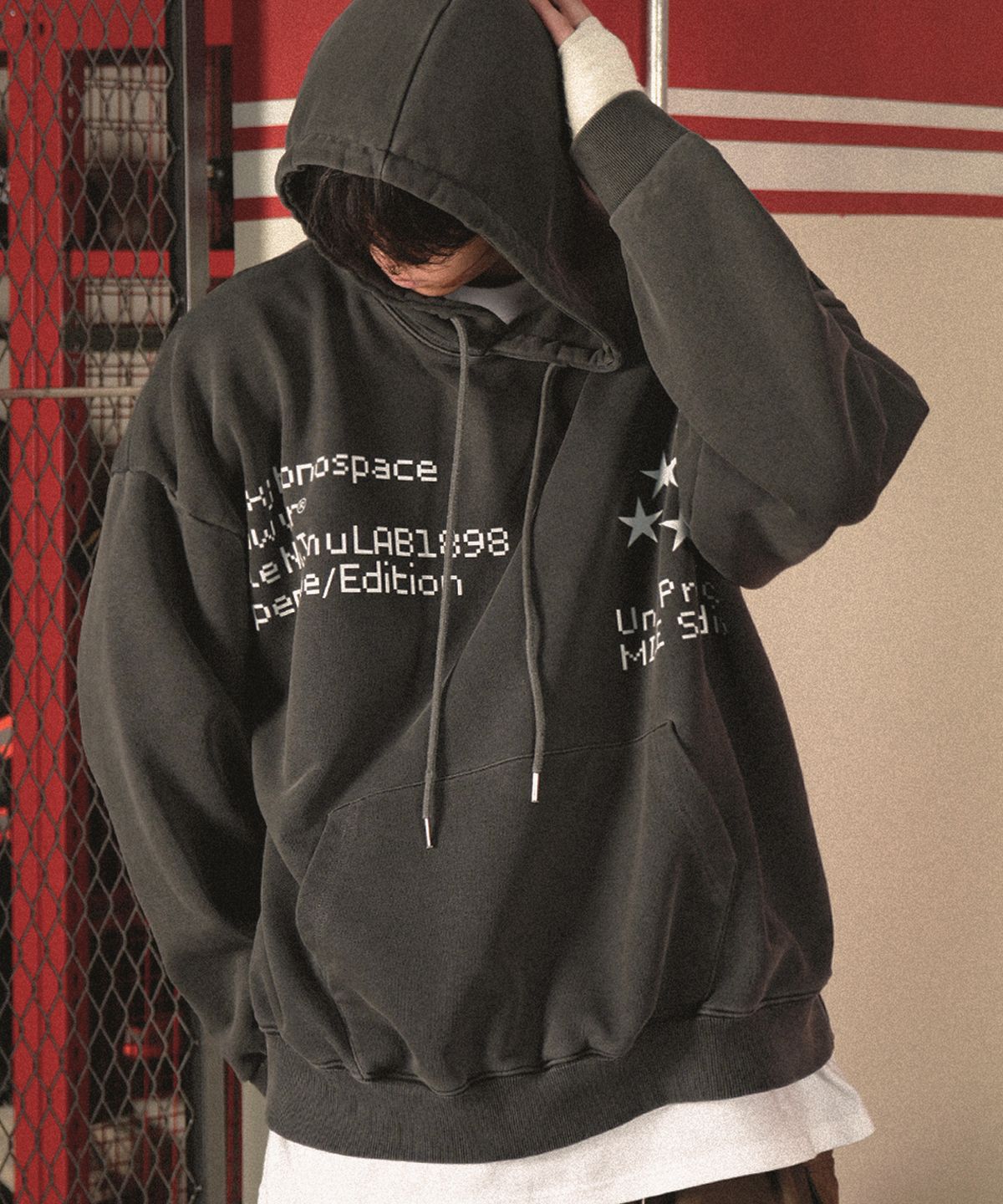 더마일(THEMILE) MONOSPACE MILE  HOODIE [PIGMENT D.GRAY]