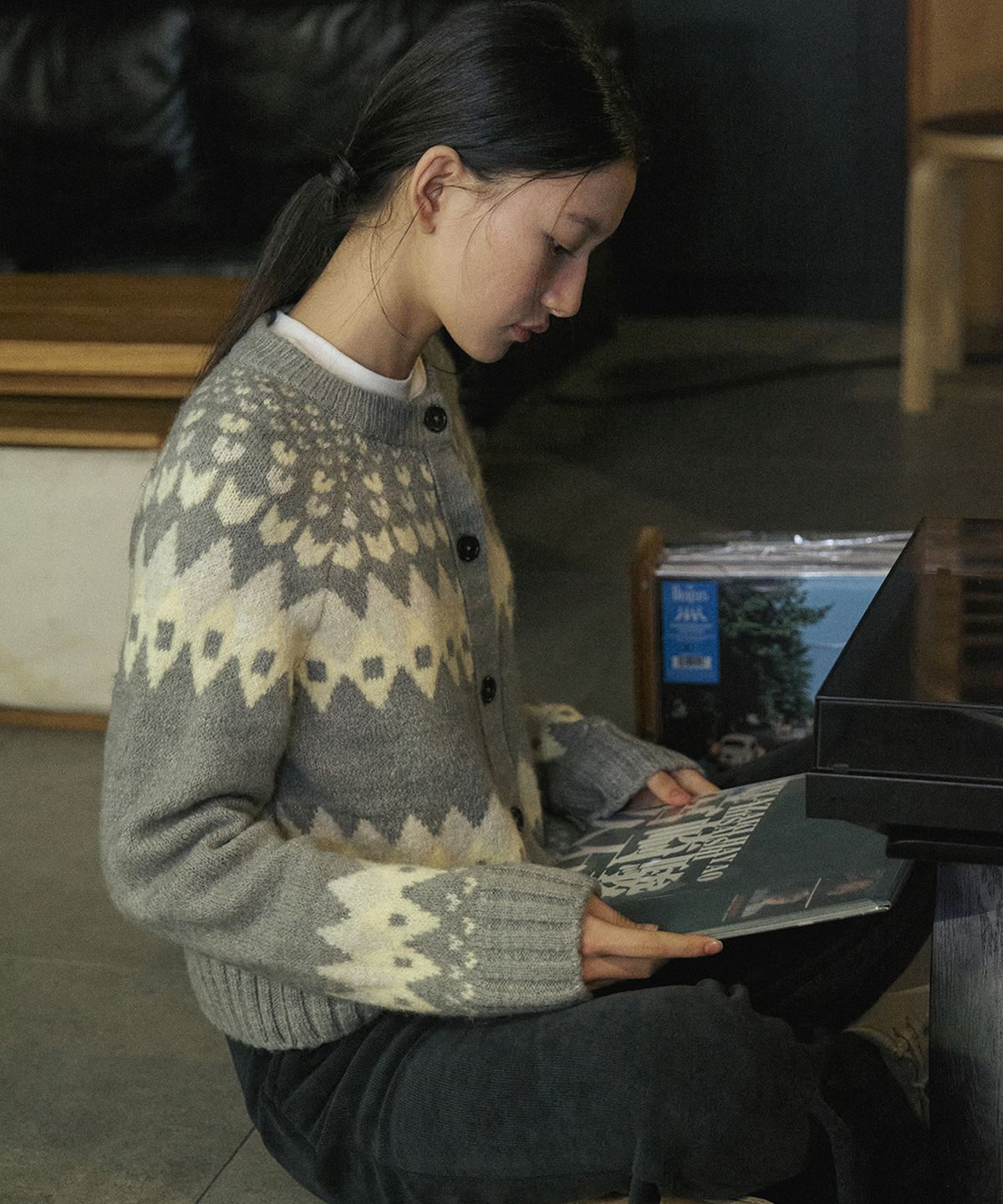 스텝어라운드(STEP AROUND) Nordic Classic Wool Cardigan_GREY