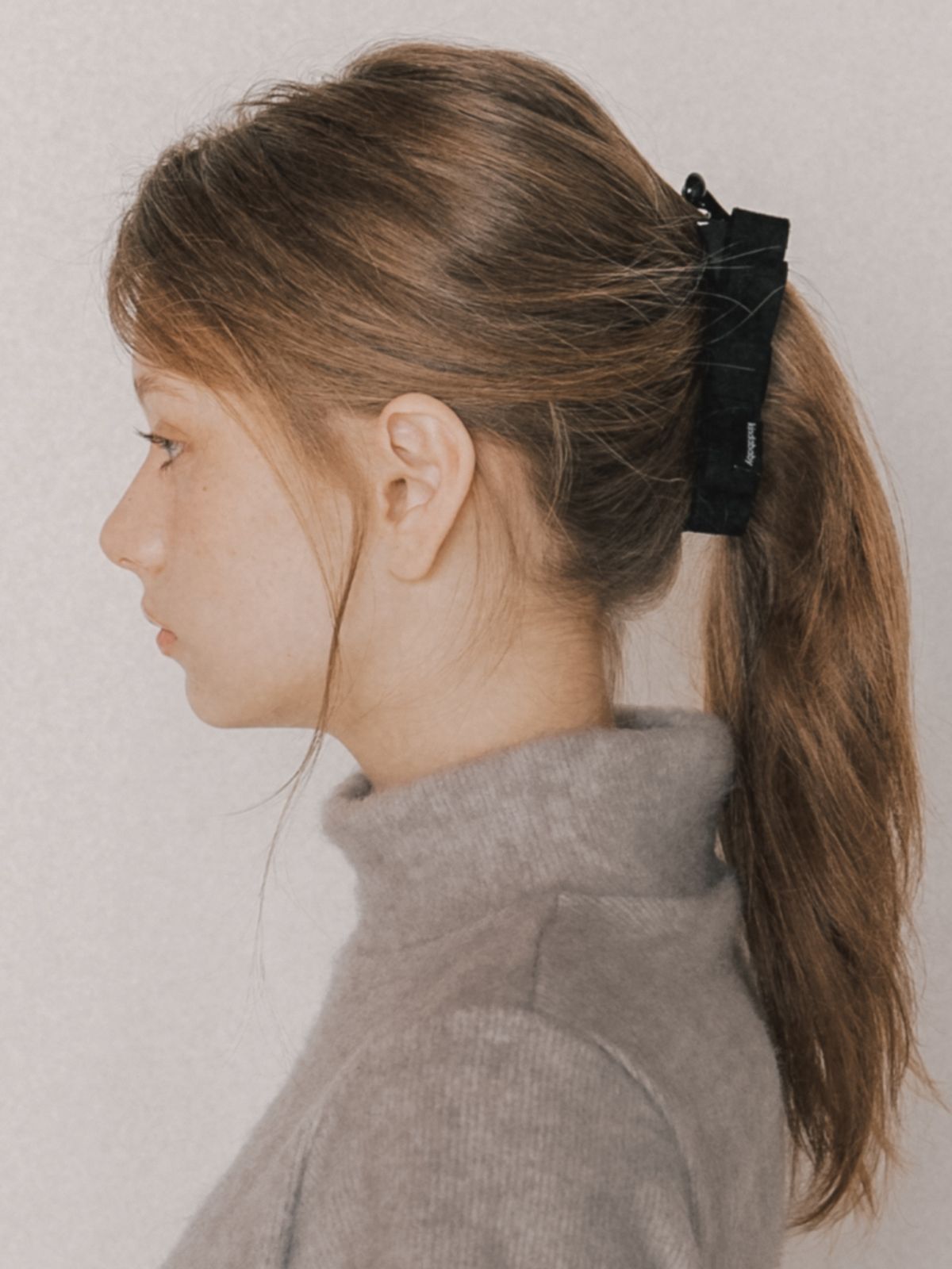 카인더베이비(KINDABABY) romantic suede banana clip