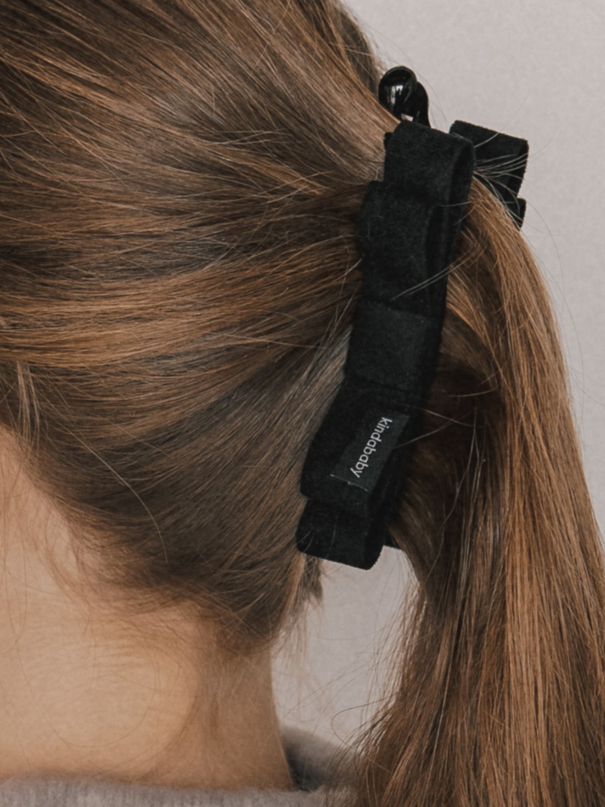 카인더베이비(KINDABABY) romantic suede banana clip