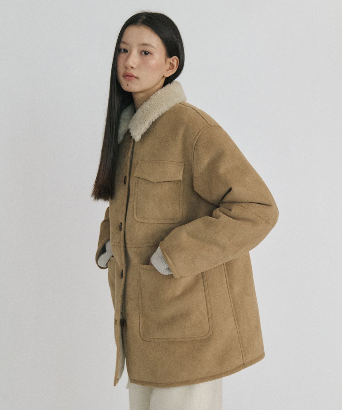 스텝어라운드(STEP AROUND) Merino Shearling Pocket Mustang_BEIGE