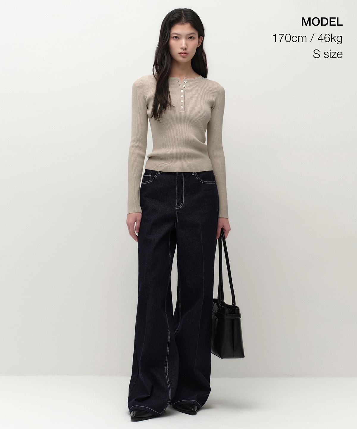 무신사 스탠다드 우먼(MUSINSA STANDARD WOMAN) 우먼즈 리브드 슬림 헨리 넥 니트 [라이트 베이지]