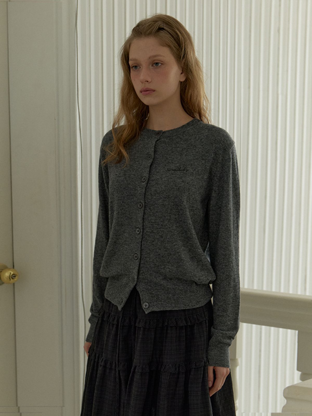 카인더베이비(KINDABABY) basic logo knit cardigan - charcoal