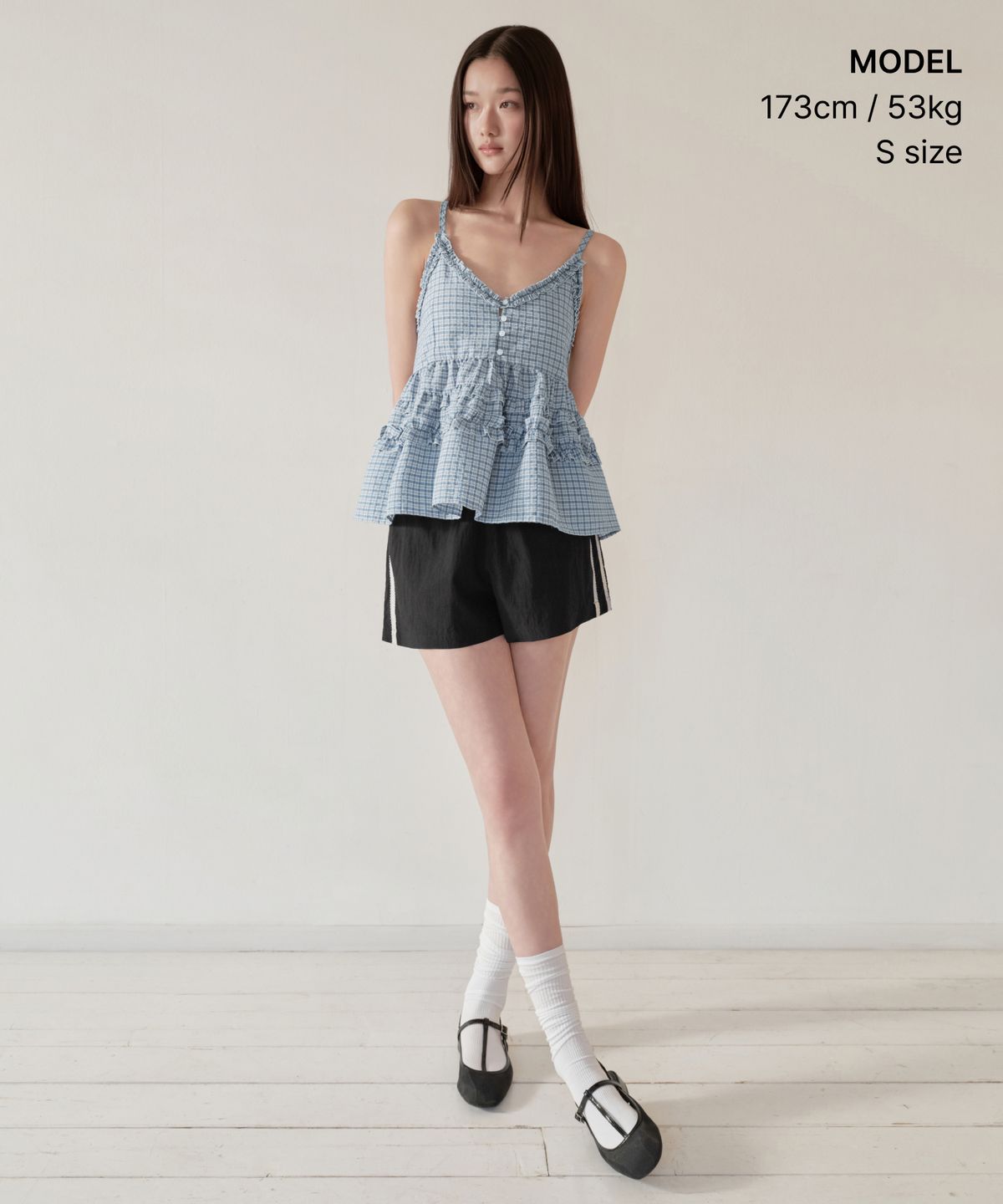 무신사 스탠다드 우먼(MUSINSA STANDARD WOMAN) 우먼즈 체크 프릴 슬리브리스 탑 [블루]