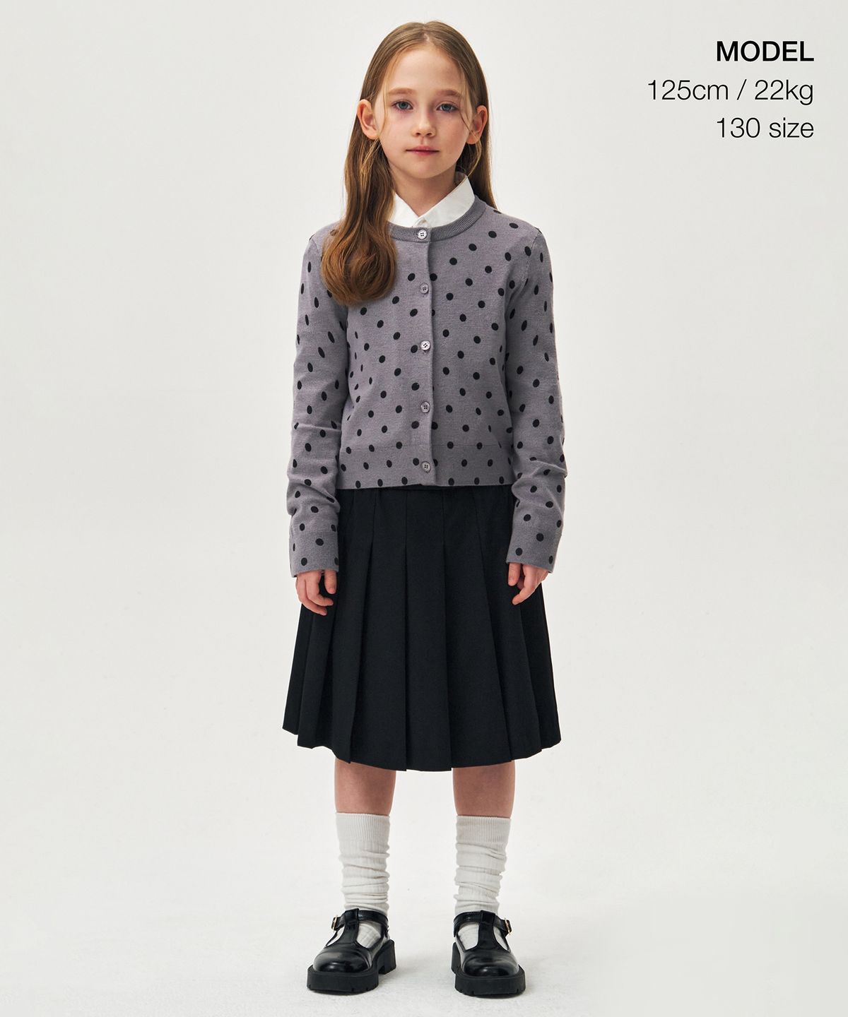 무신사 스탠다드 키즈(MUSINSA STANDARD KIDS) 폴카 도트 라운드 넥 가디건 [미디엄 그레이]