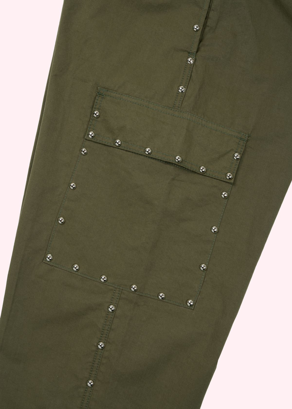 어텐즈(ATTENDS) Studded cargo pants (Khaki)
