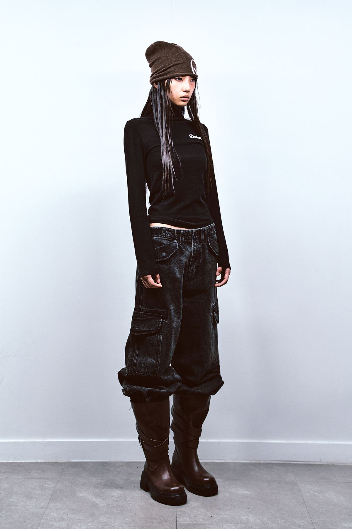 다이닛(DEINET) CHAIN DENIM M51 CARGO PANTS IN BLACK