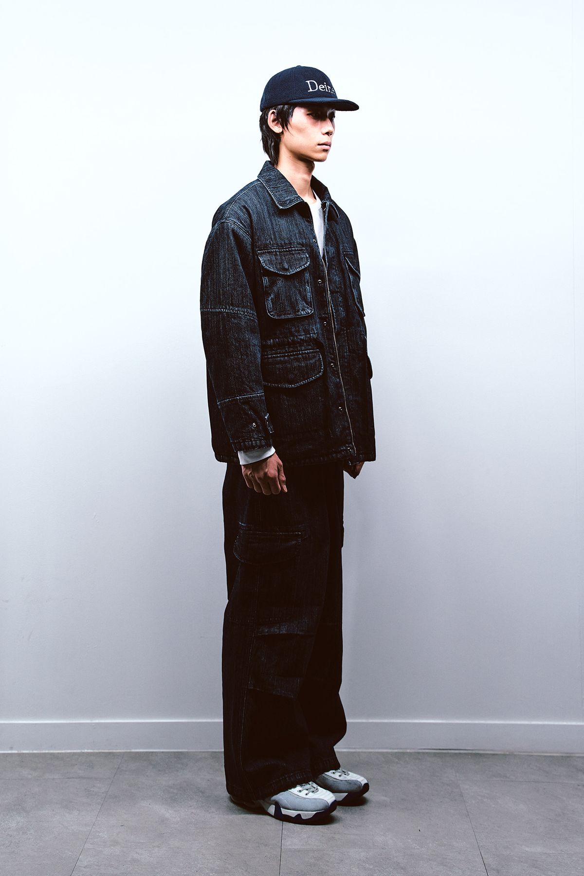 다이닛(DEINET) CHAIN DENIM M51 CARGO PANTS IN BLUE