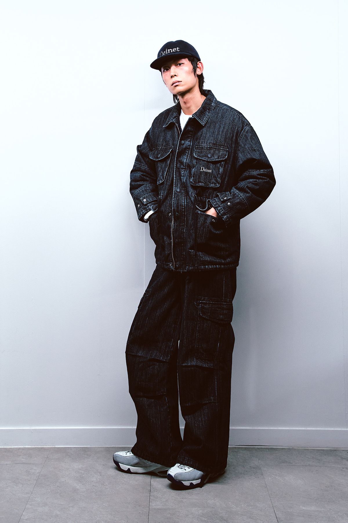 다이닛(DEINET) CHAIN DENIM M51 CARGO PANTS IN BLUE