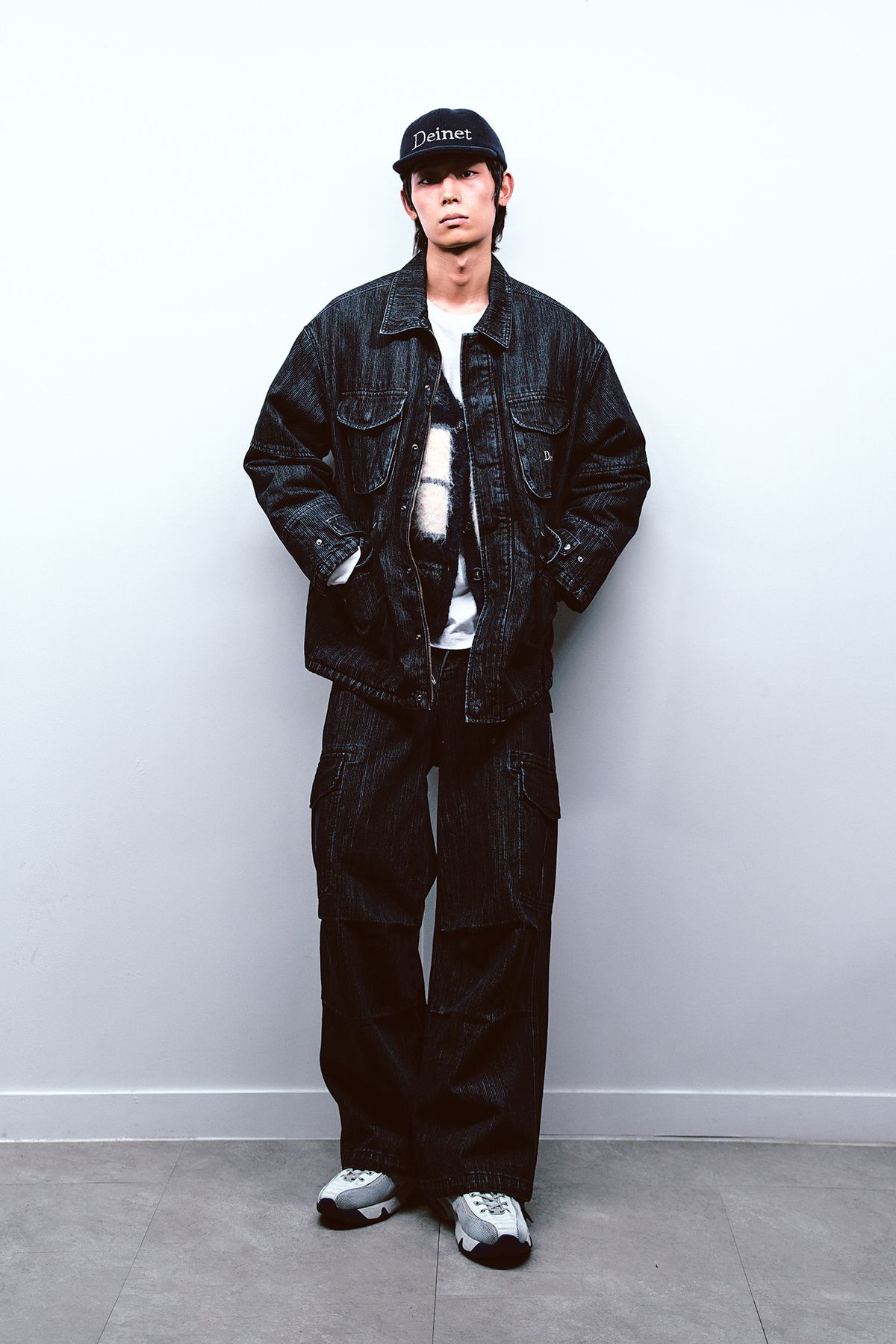 다이닛(DEINET) CHAIN DENIM M51 CARGO PANTS IN BLUE