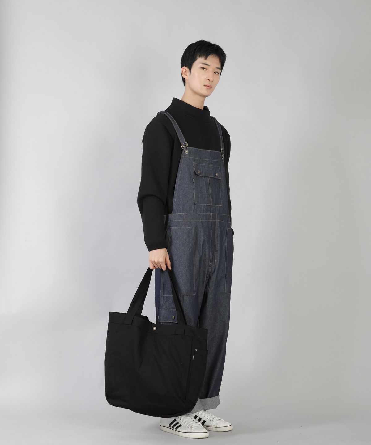 세인트크루(SAINTCREW) 빅볼륨 리벳 펜타곤 에코백 BRP-157 블랙