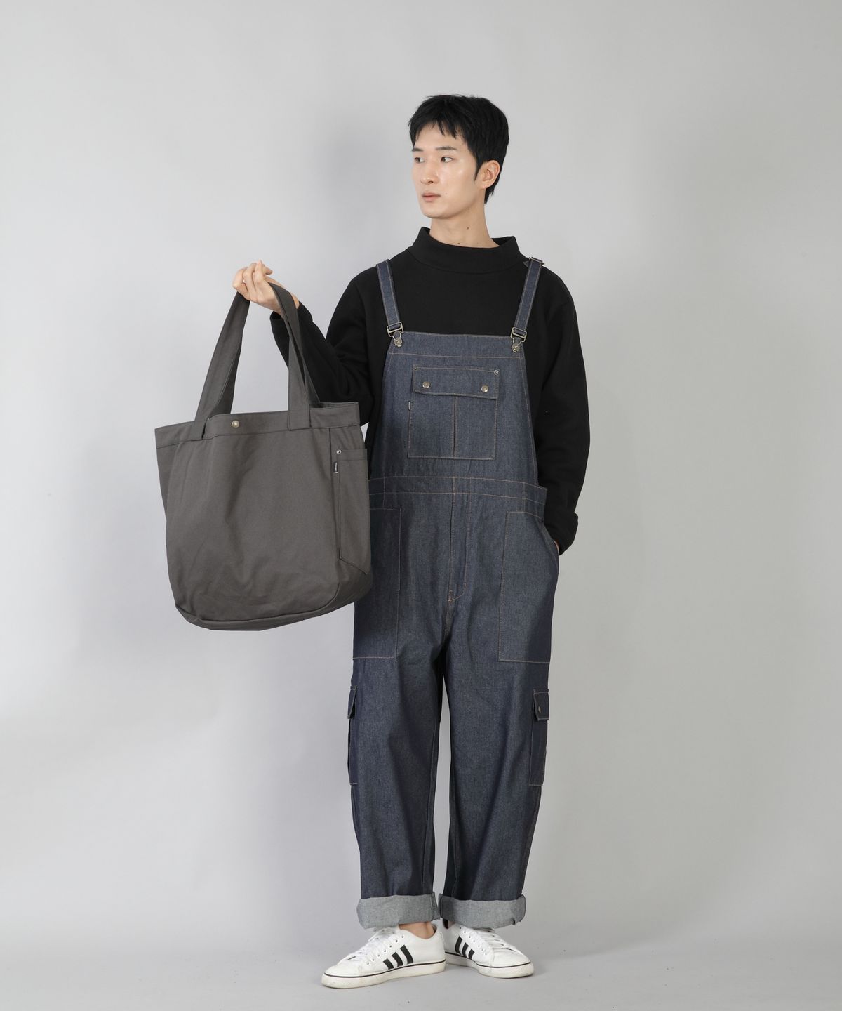 세인트크루(SAINTCREW) 빅볼륨 리벳 펜타곤 에코백 BRP-157 차콜