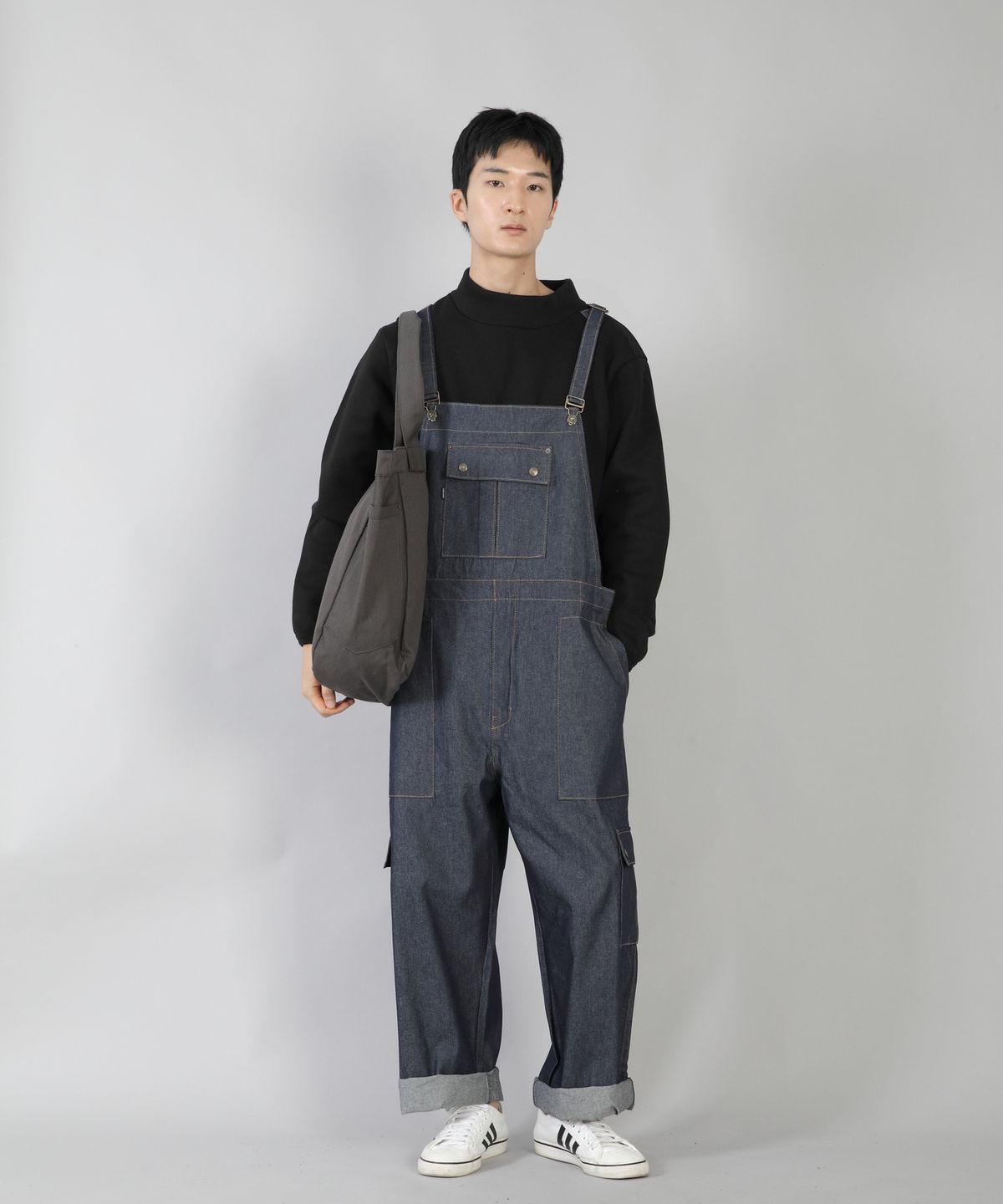 세인트크루(SAINTCREW) 빅볼륨 리벳 펜타곤 에코백 BRP-157 차콜