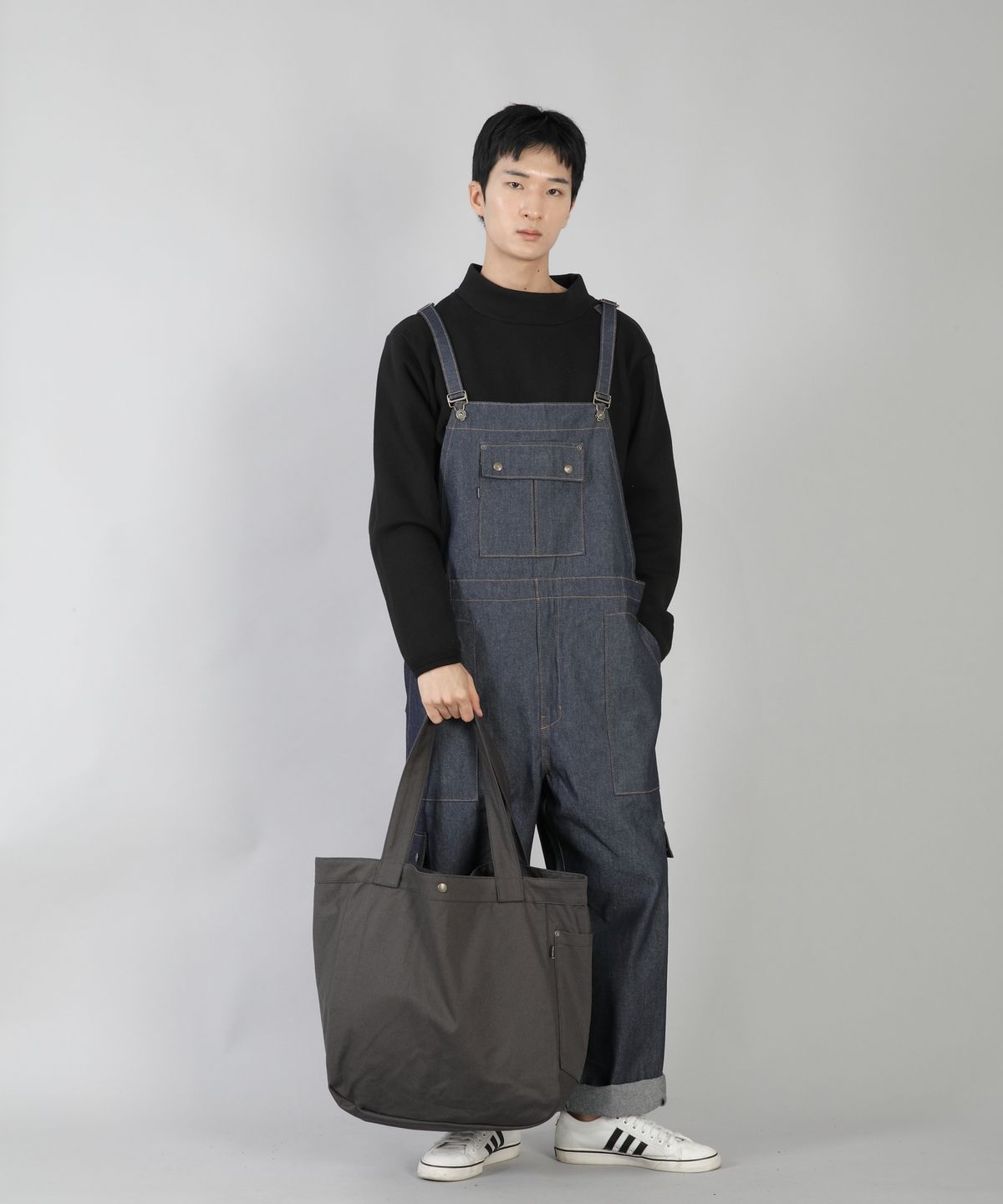 세인트크루(SAINTCREW) 빅볼륨 리벳 펜타곤 에코백 BRP-157 차콜