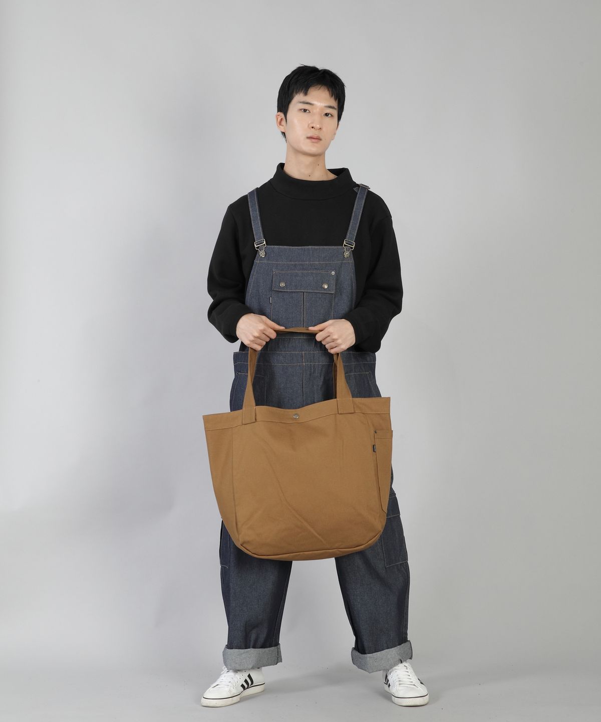 세인트크루(SAINTCREW) 빅볼륨 리벳 펜타곤 에코백 BRP-157 카멜