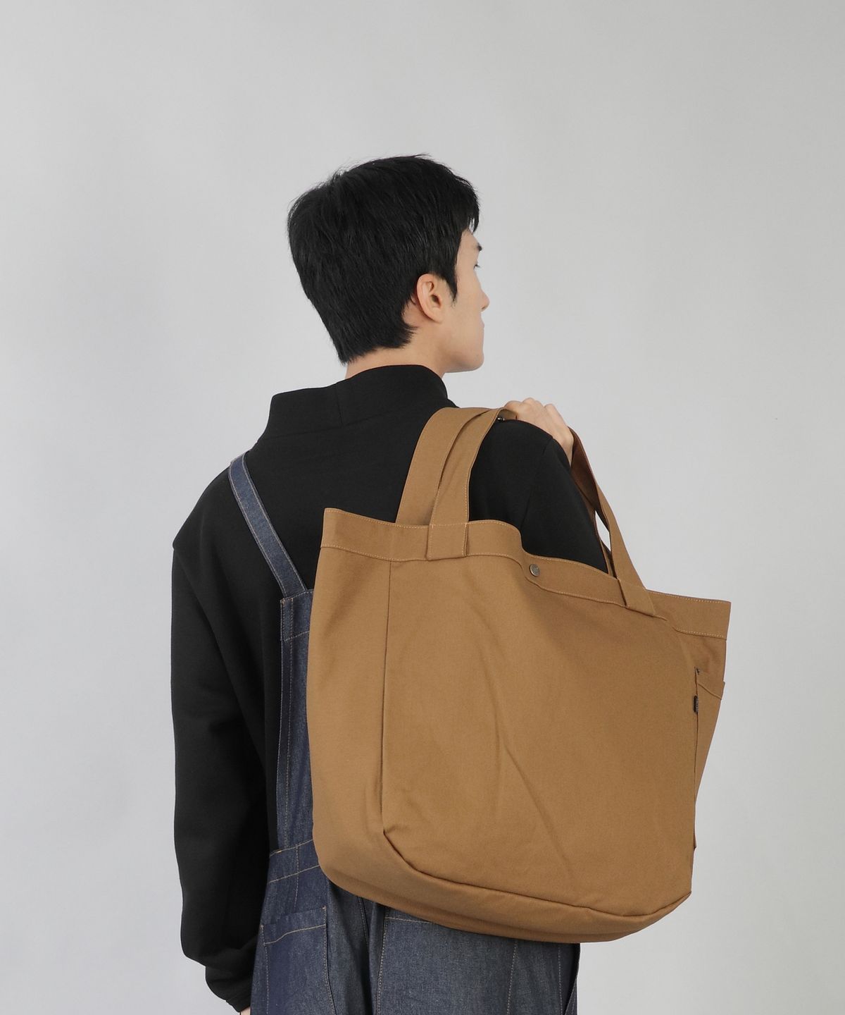 세인트크루(SAINTCREW) 빅볼륨 리벳 펜타곤 에코백 BRP-157 카멜