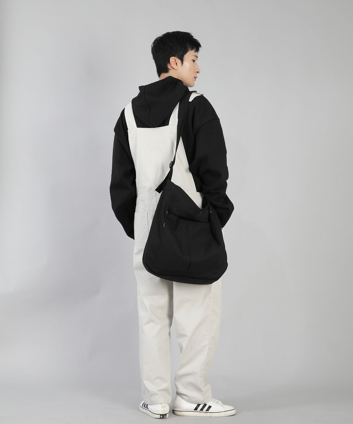세인트크루(SAINTCREW) 버클스크랩 카고 메일백 BCM-158 블랙