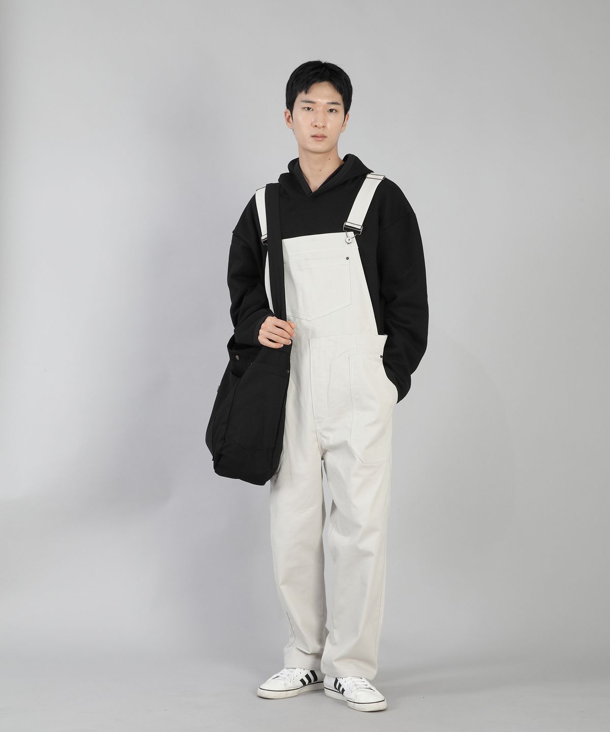 세인트크루(SAINTCREW) 버클스크랩 카고 메일백 BCM-158 블랙