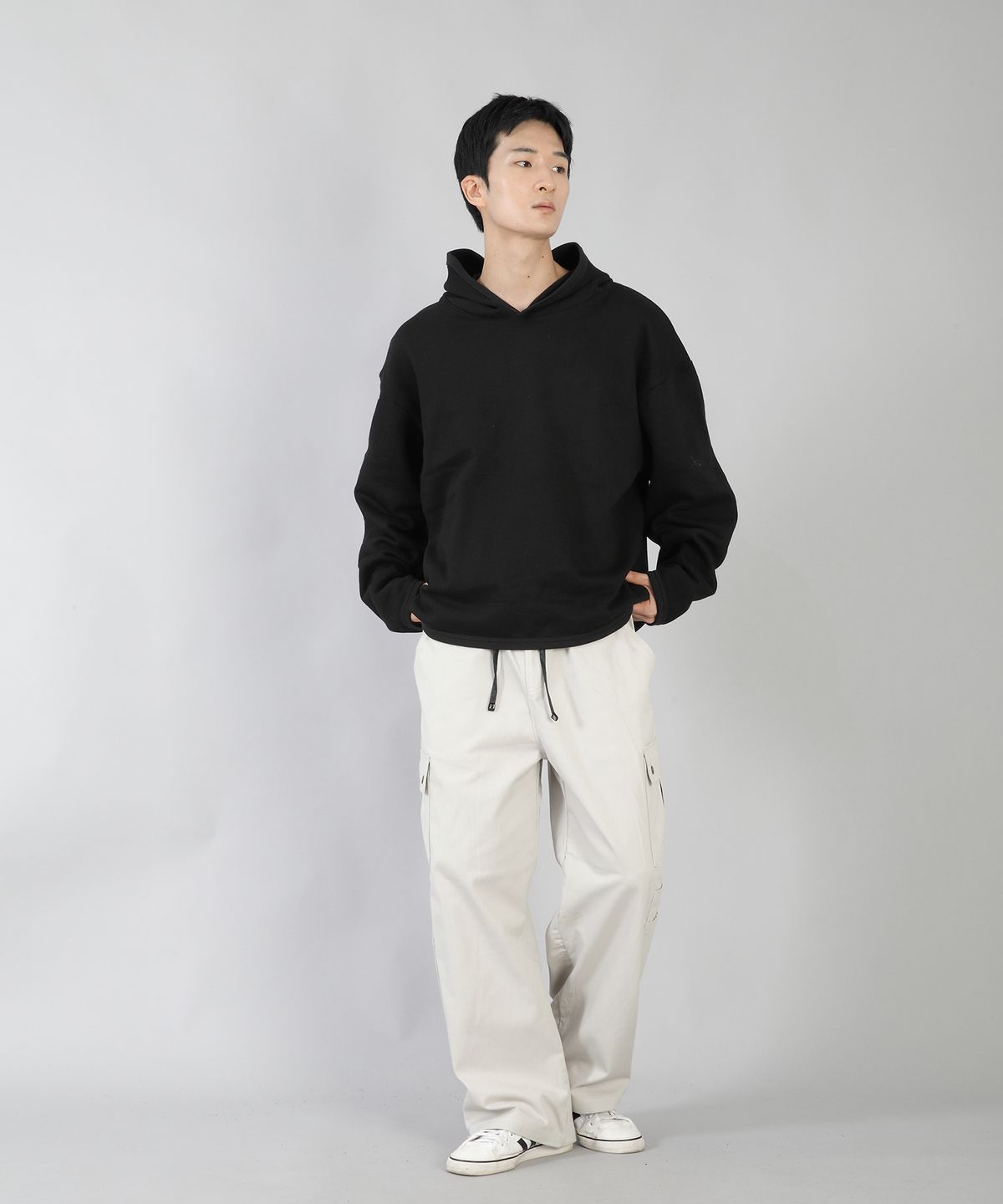 세인트크루(SAINTCREW) 미니멀 오버핏 후드티 MOH-867 블랙