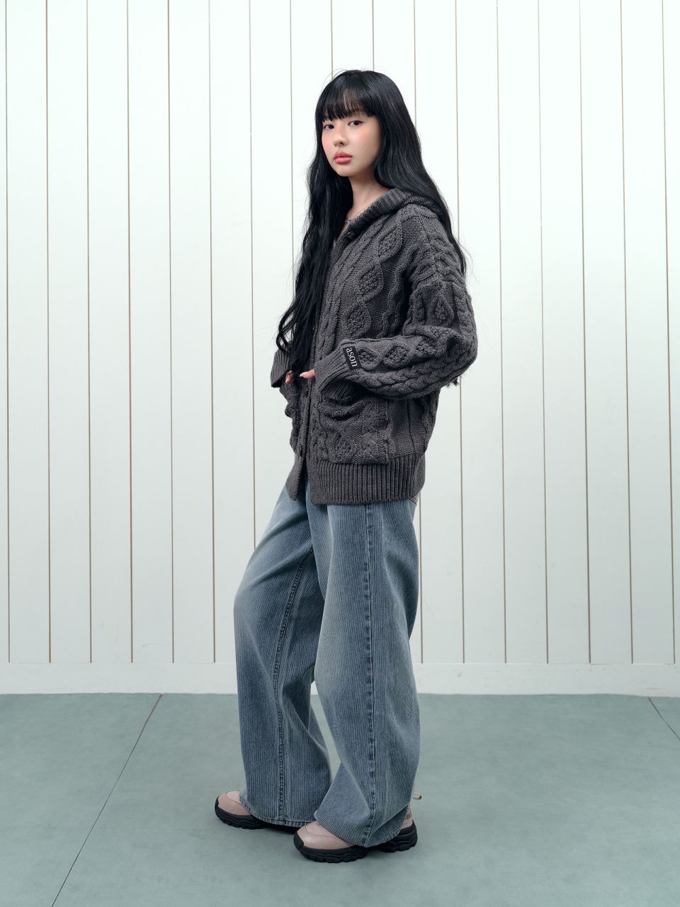 MUSINSA公式 | ASON ELO TWISTED HOOD CARDIGAN / CHARCOAL