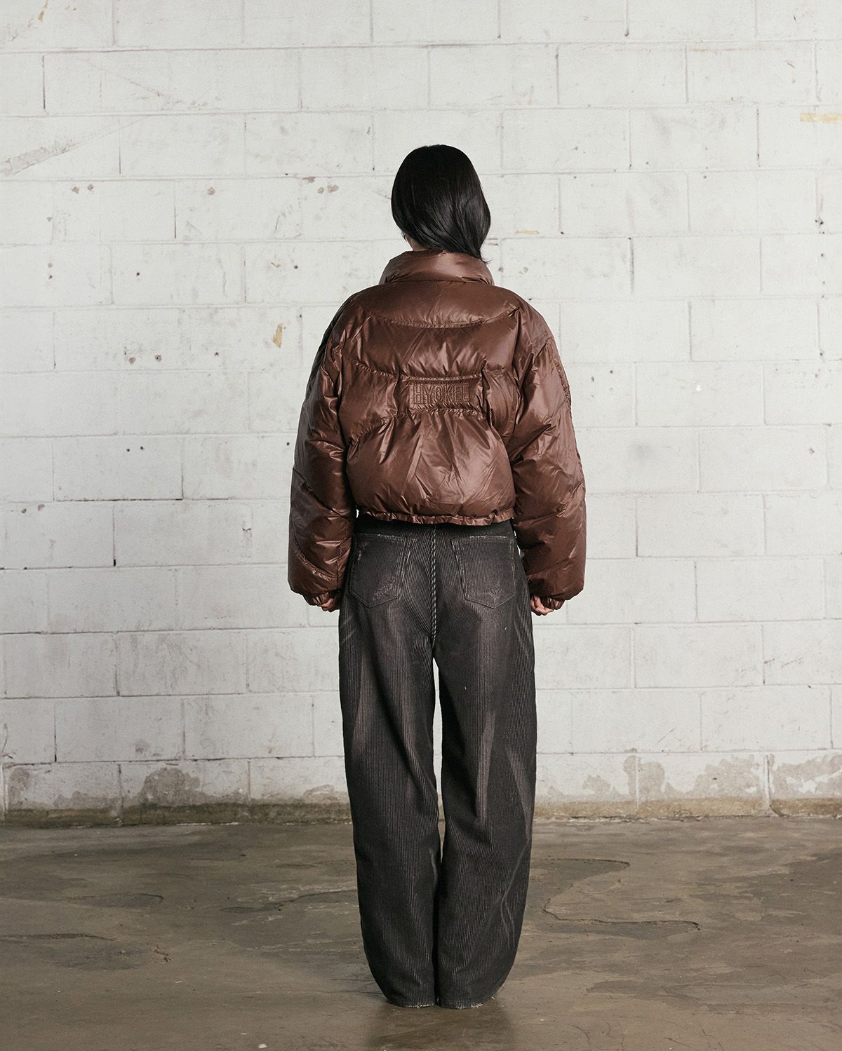 노 엑스트라 터치(NO EXTRA TOUCH) Rebuild Stitch Corduroy Pants (Brown) / 25WTPT001BR