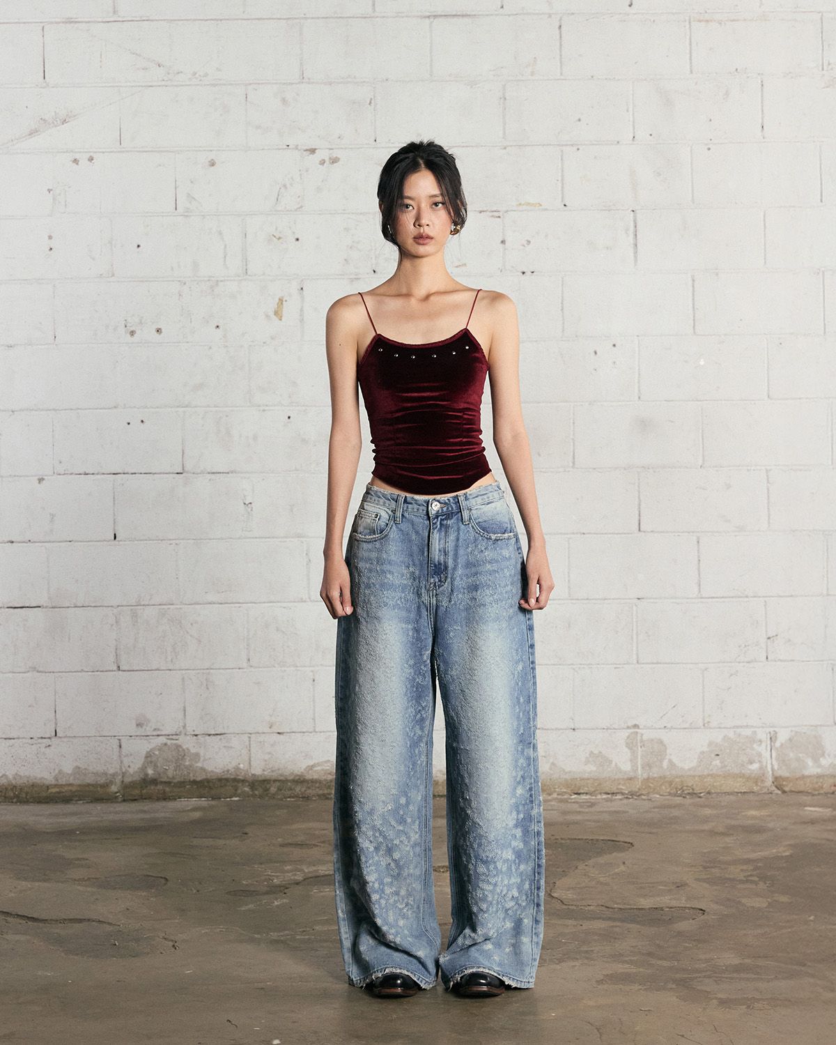 노 엑스트라 터치(NO EXTRA TOUCH) Velvet Stud Sleeveless (Wine) / 25WTSL001WN
