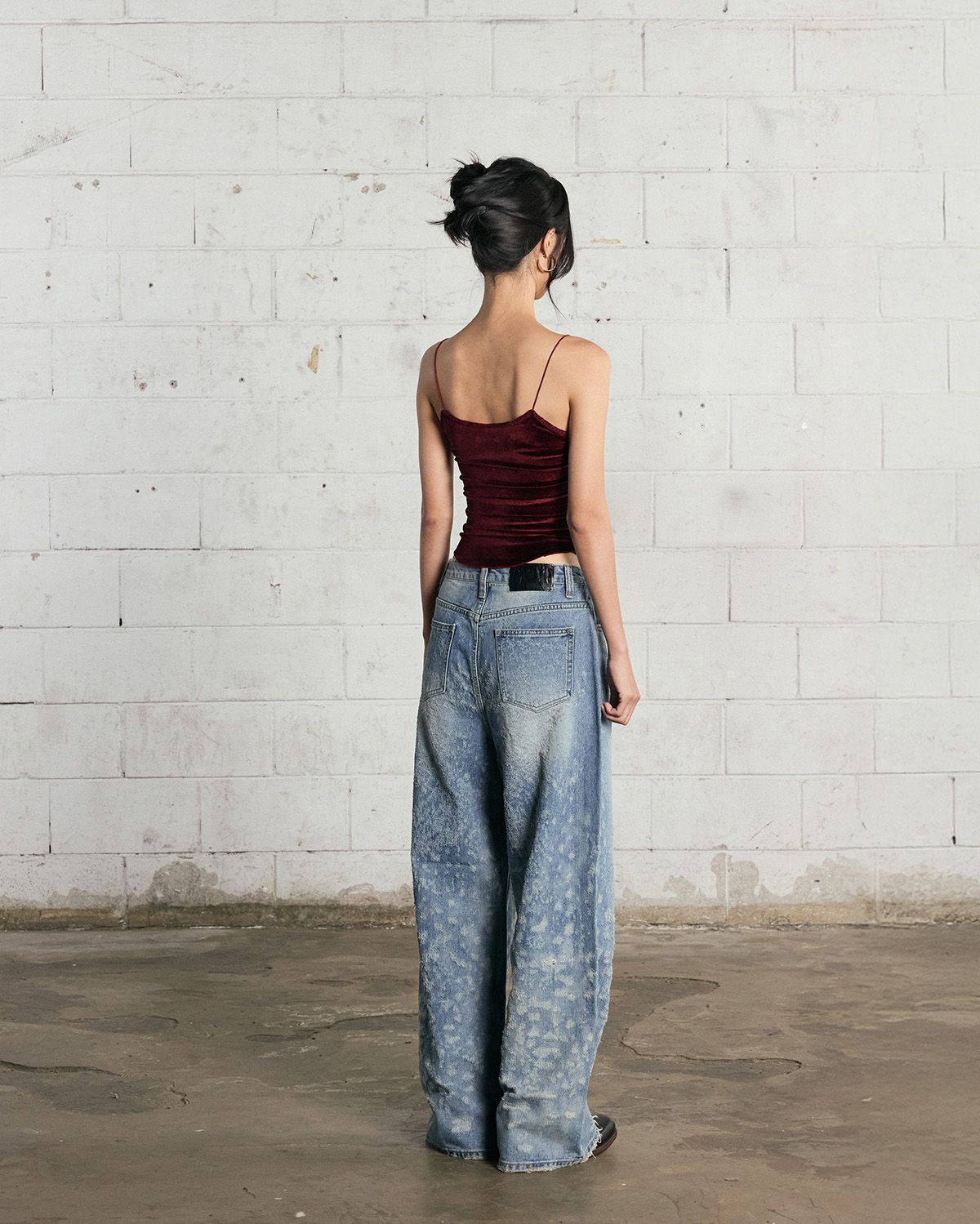 노 엑스트라 터치(NO EXTRA TOUCH) Velvet Stud Sleeveless (Wine) / 25WTSL001WN