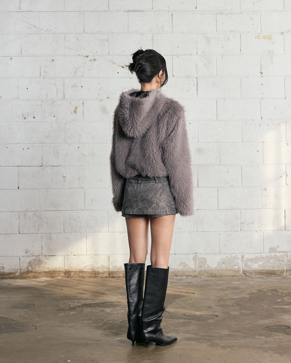 노 엑스트라 터치(NO EXTRA TOUCH) Grey Lock Fur Hood Jacket / 25WTJK001GR