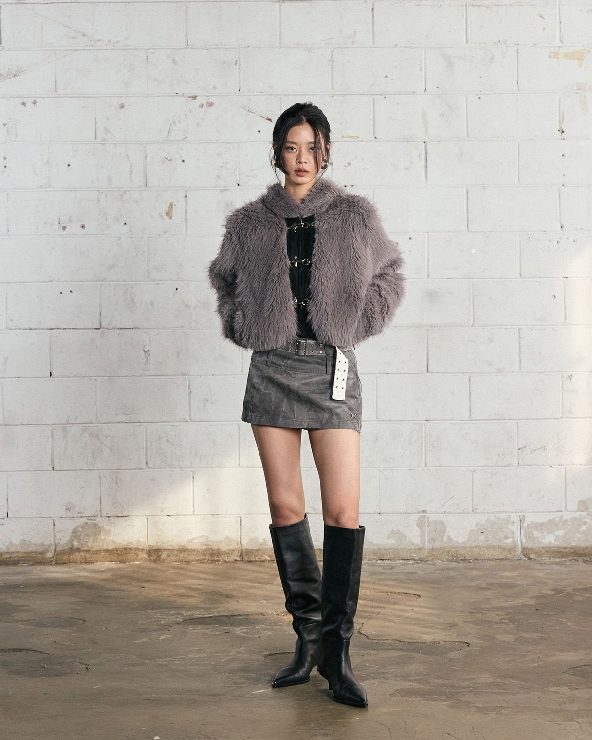 노 엑스트라 터치(NO EXTRA TOUCH) Grey Lock Fur Hood Jacket / 25WTJK001GR