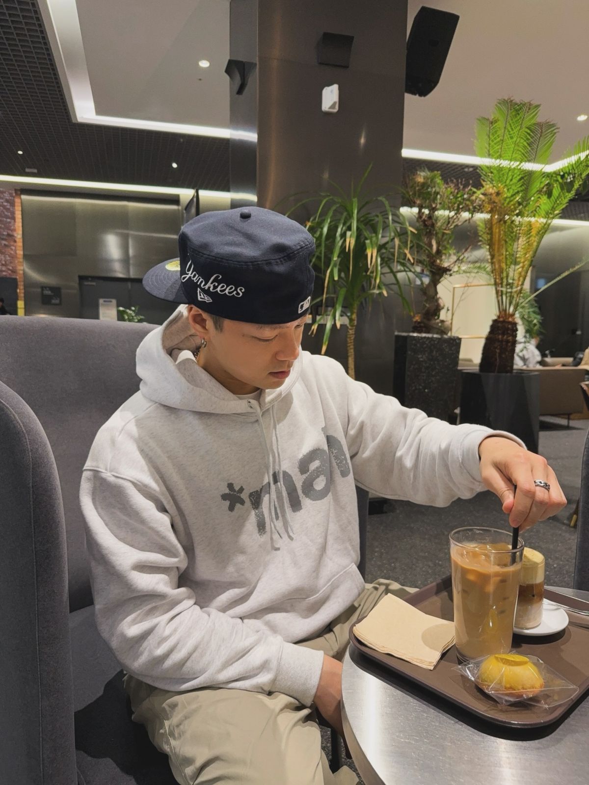 마하그리드(MAHAGRID) mah SPRAY HOODIE _2colors