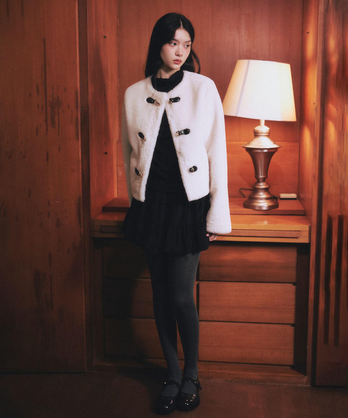 로엠(ROEM) 버클 퍼자켓_RMJLG11R11