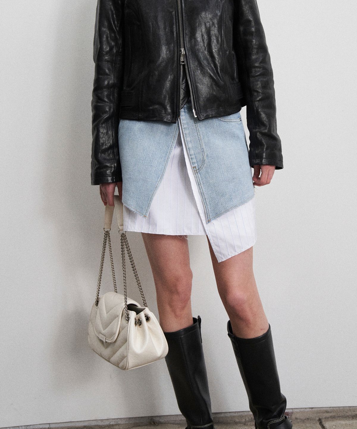 뮤니에(MUNIER) BAGUETTE CHAIN BAG_2COLORS